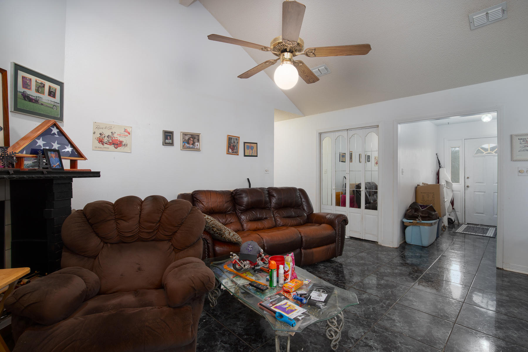 HOLLEY BY THE SEA - Residential