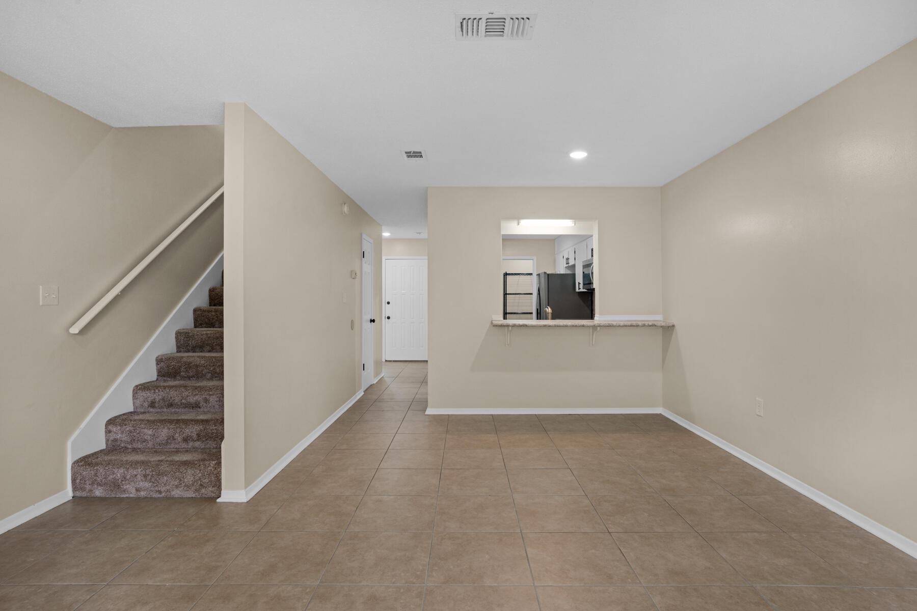 montage manor - Residential Lease