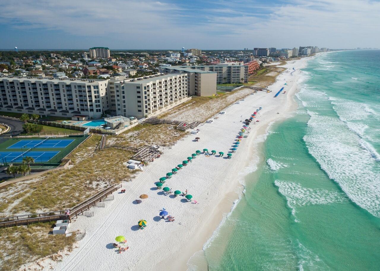 INLET REEF CLUB CONDO - Residential