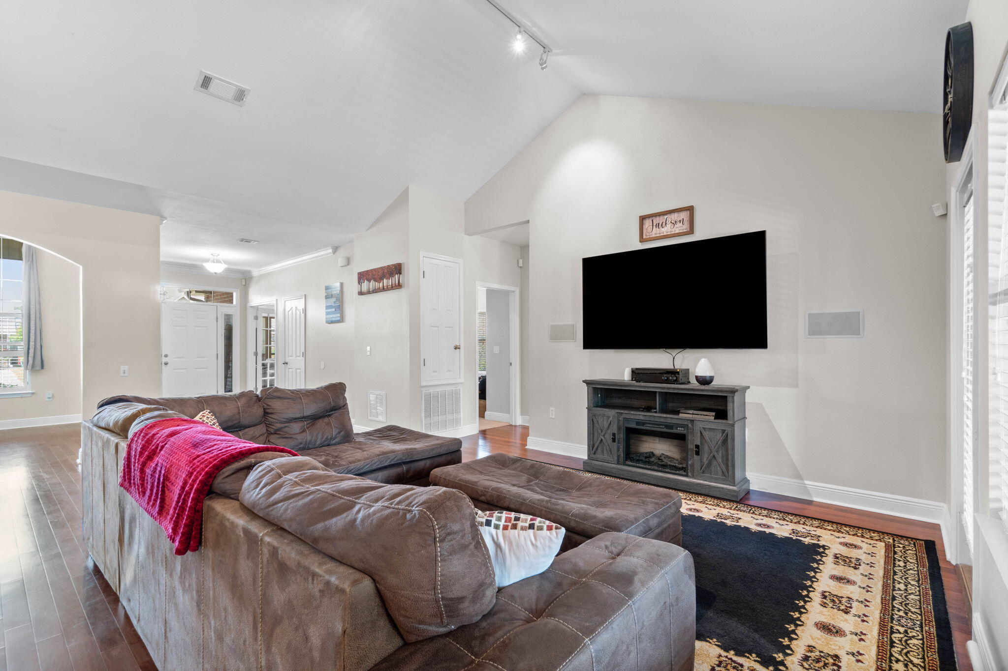 TREASURE ISLE ESTATES - Residential