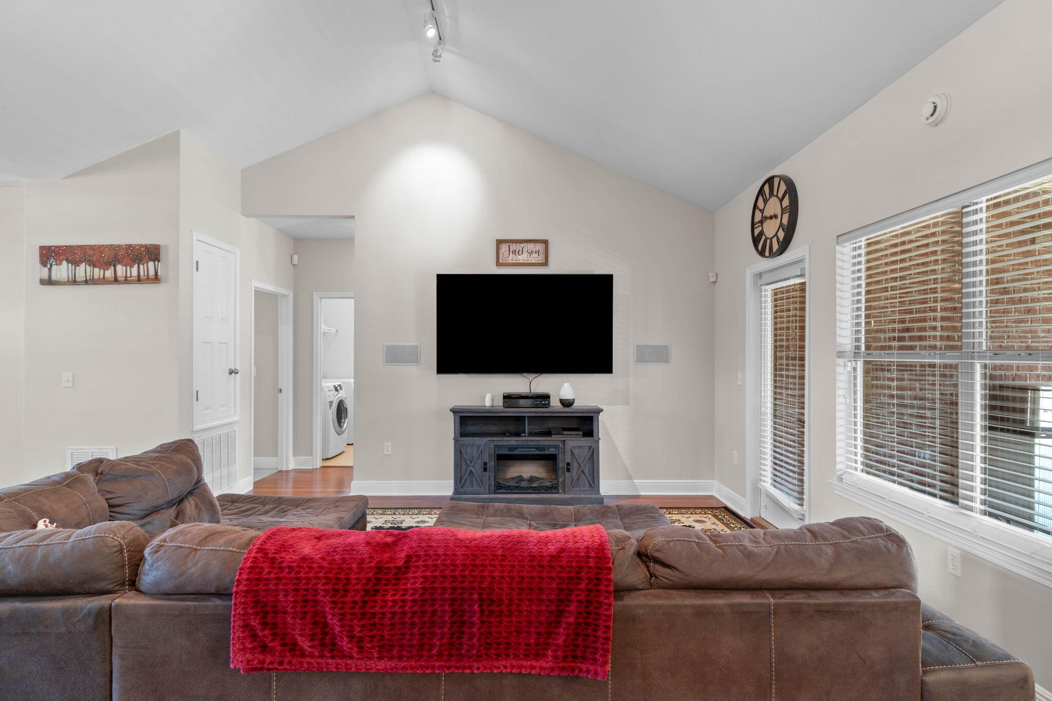 TREASURE ISLE ESTATES - Residential