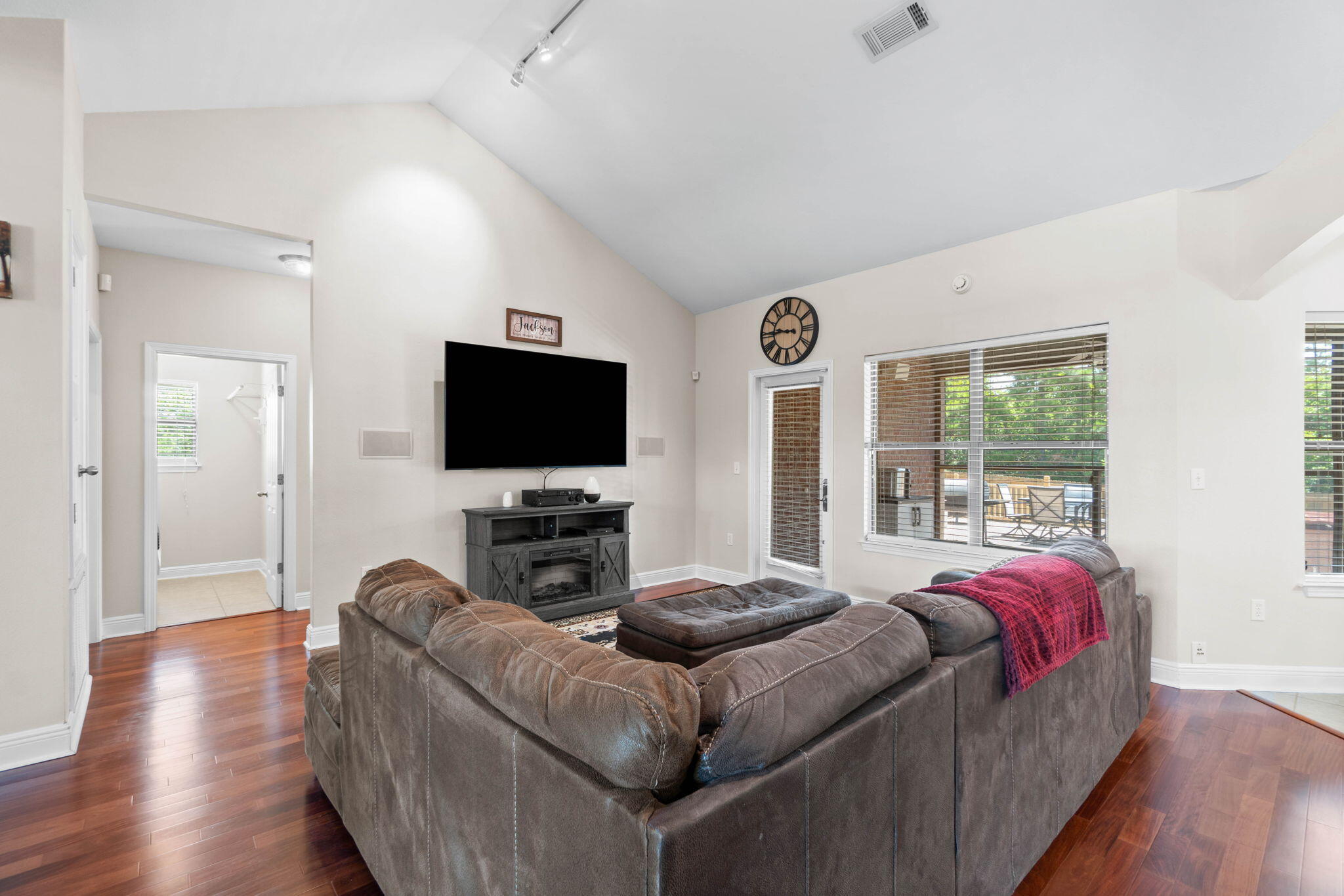 TREASURE ISLE ESTATES - Residential