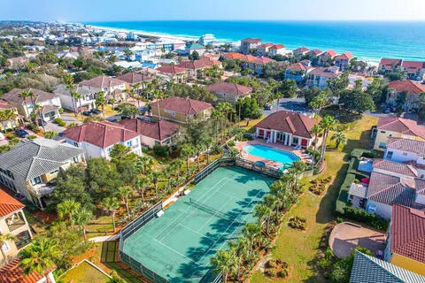 LA VALENCIA BEACH RESORT - Residential