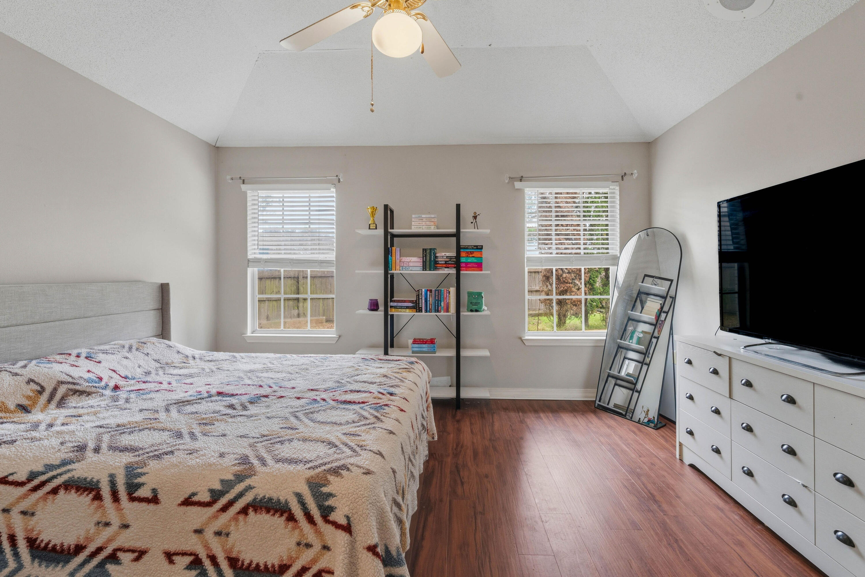 SANTANDER - Residential