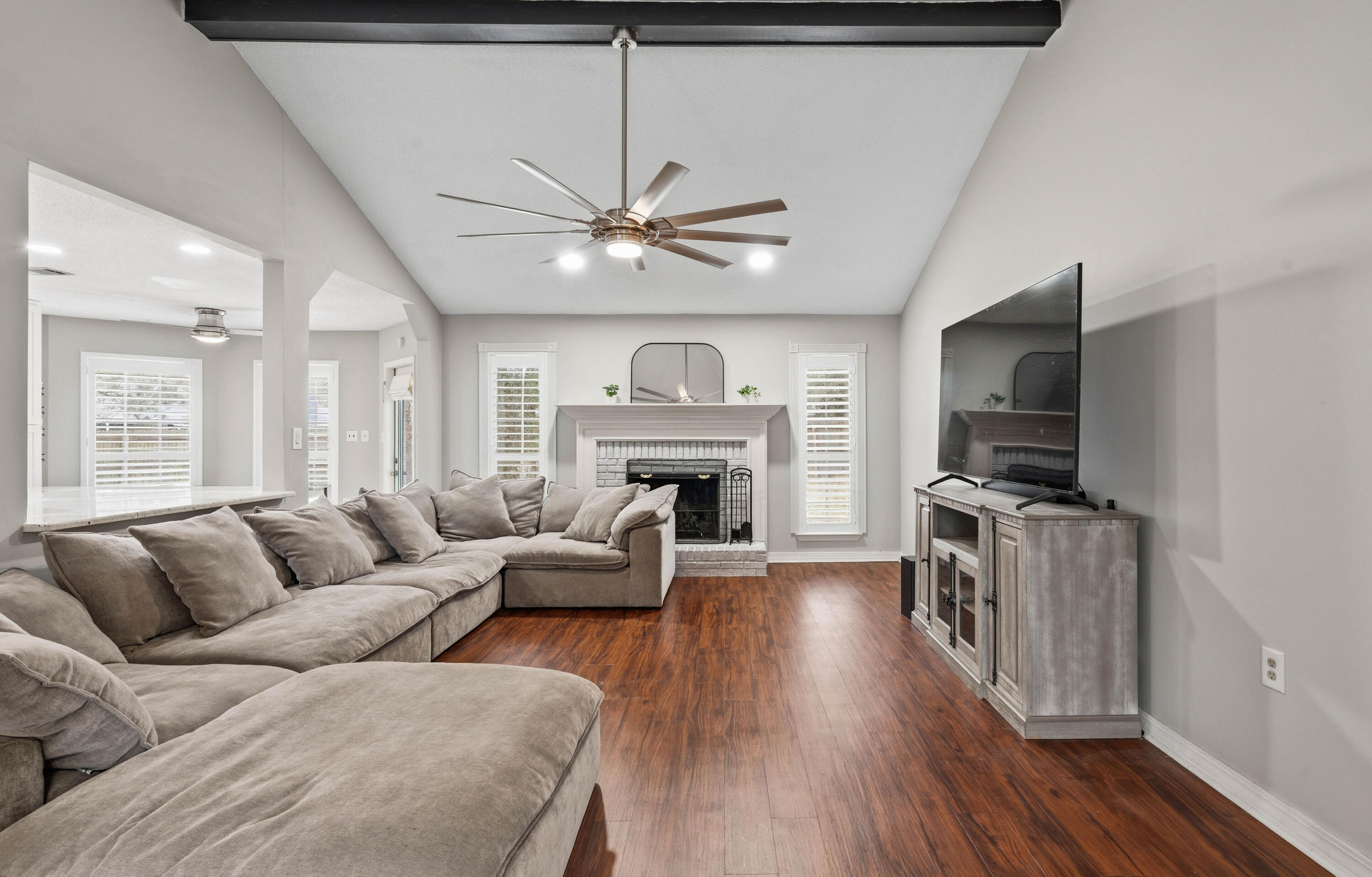 SANTANDER - Residential