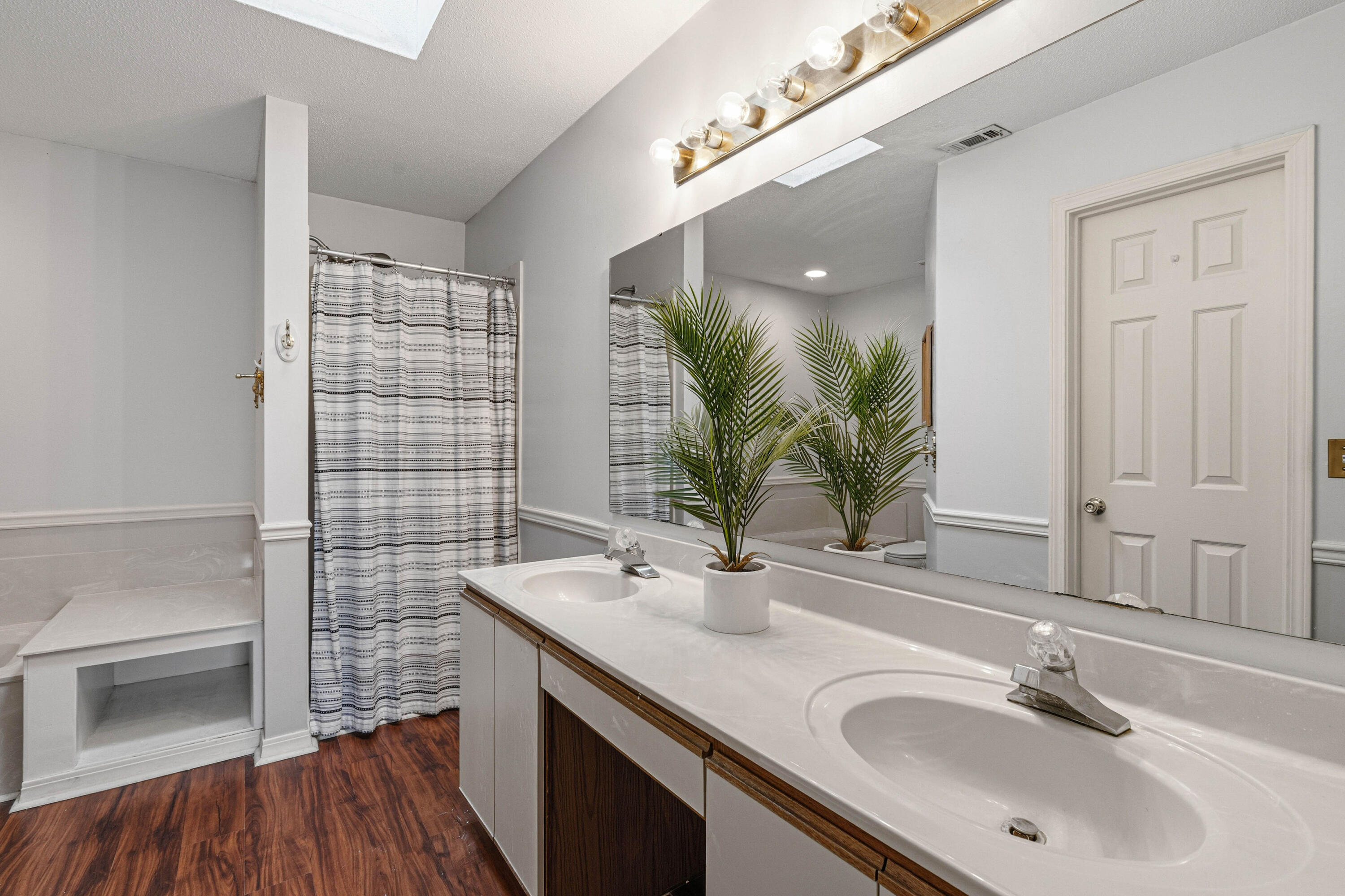 SANTANDER - Residential