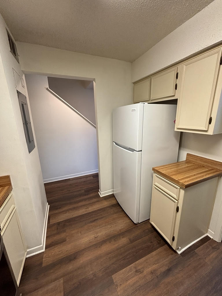 CAPE CASA T/H 3RD ADDN - Residential Lease