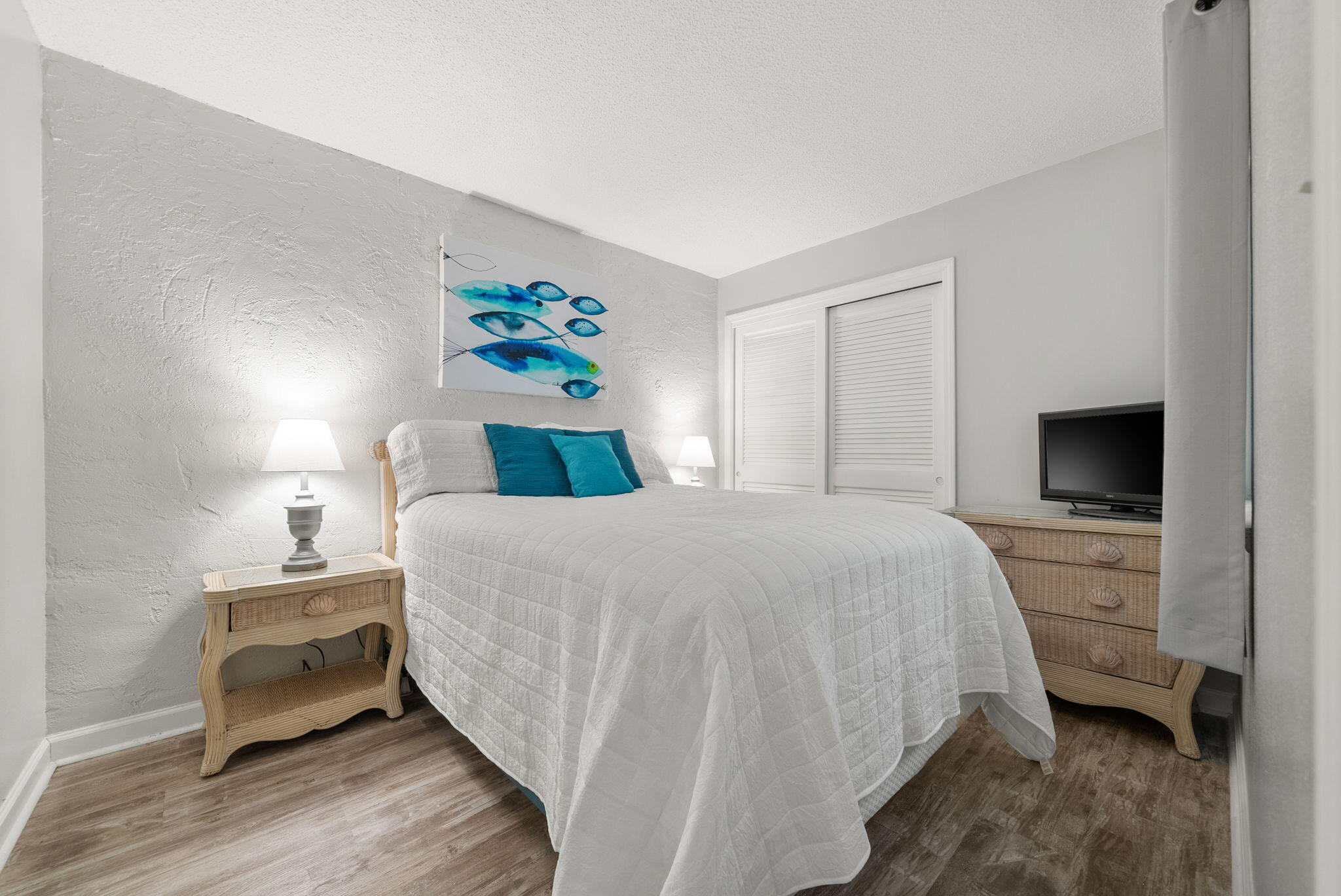 SUGAR BEACH T/H - Residential