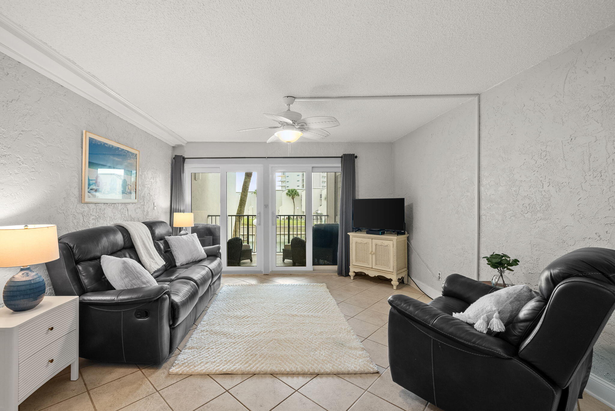 SUGAR BEACH T/H - Residential