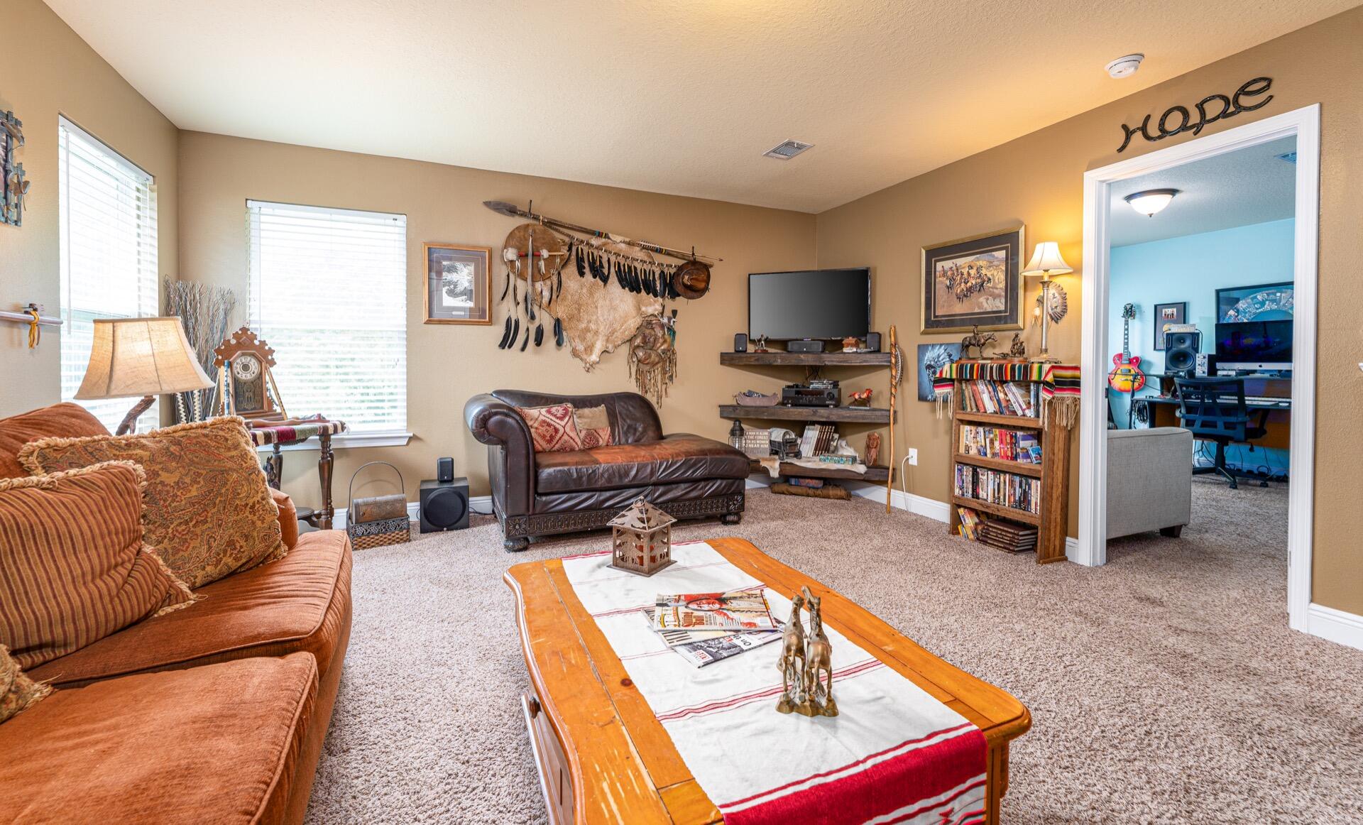 Mosaic Oaks - Residential