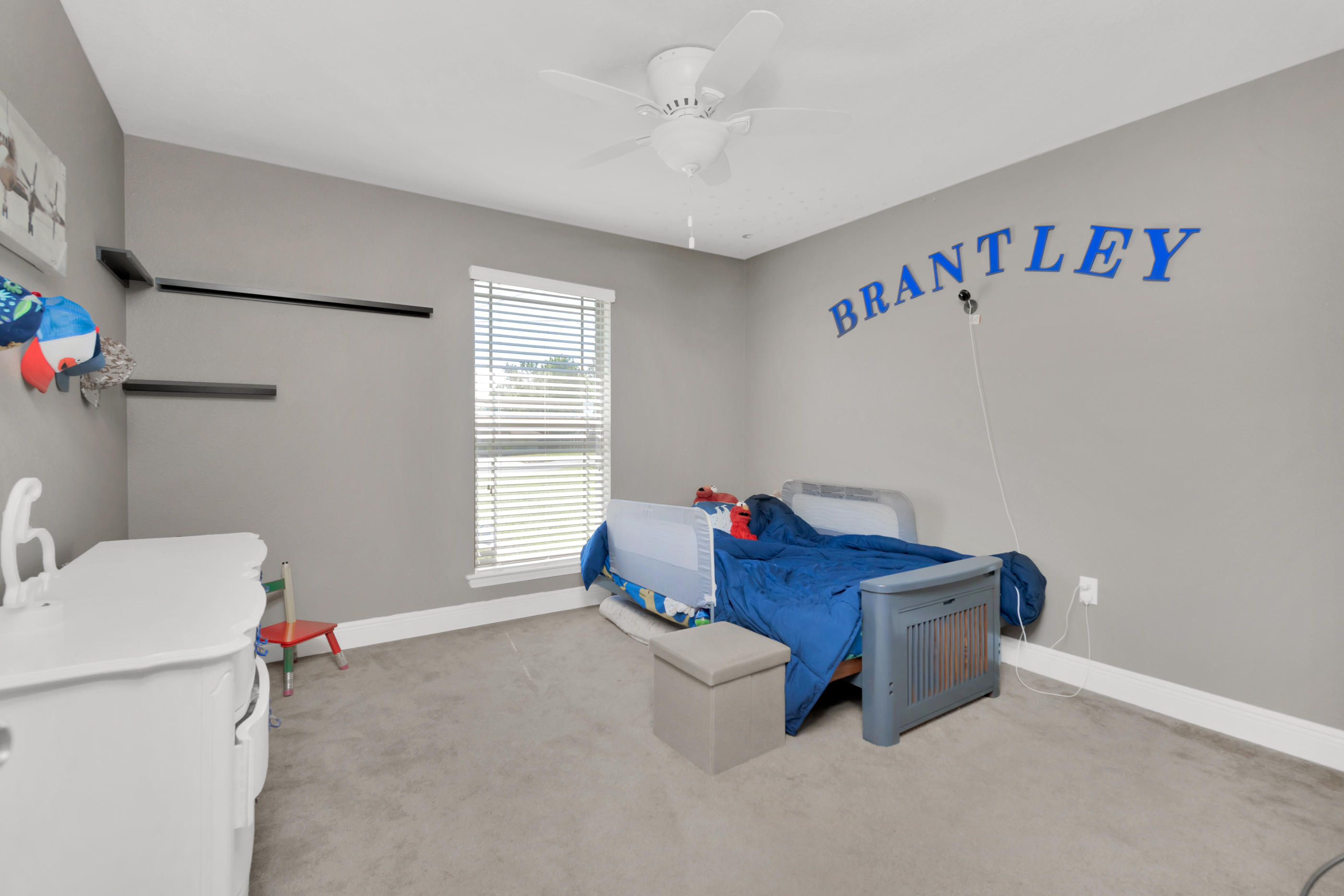 SILVER SPRINGS EST - Residential