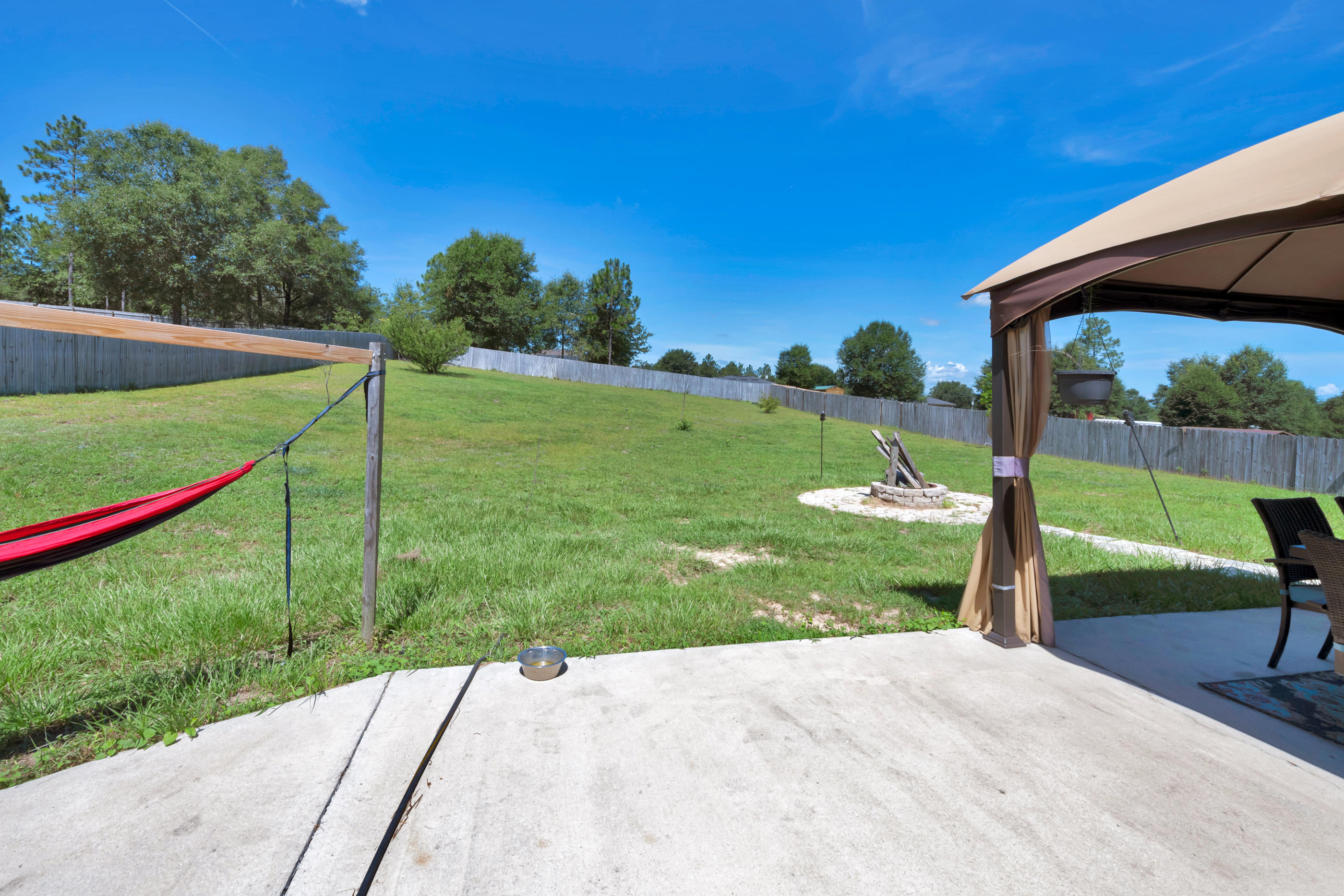 SILVER SPRINGS EST - Residential