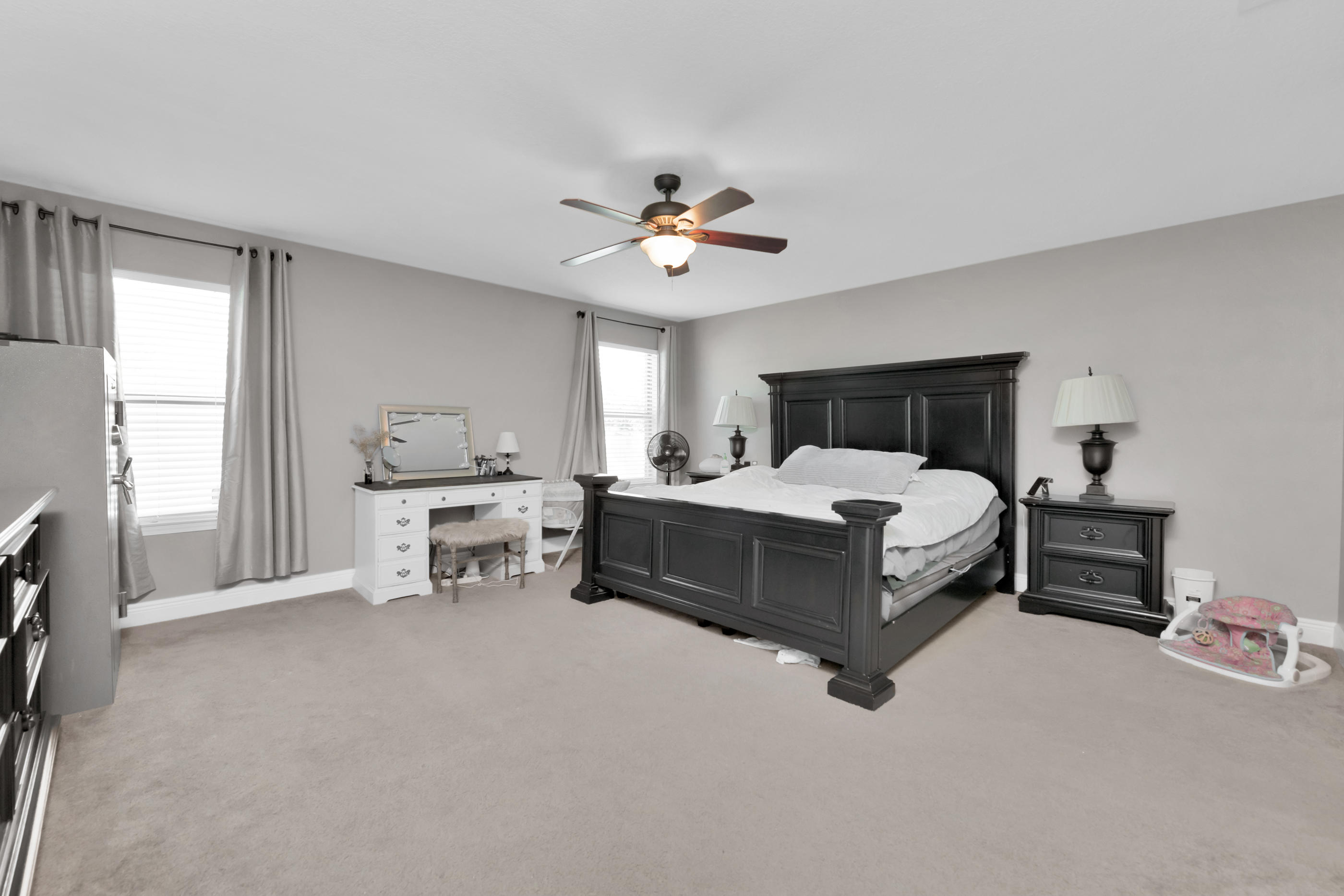 SILVER SPRINGS EST - Residential