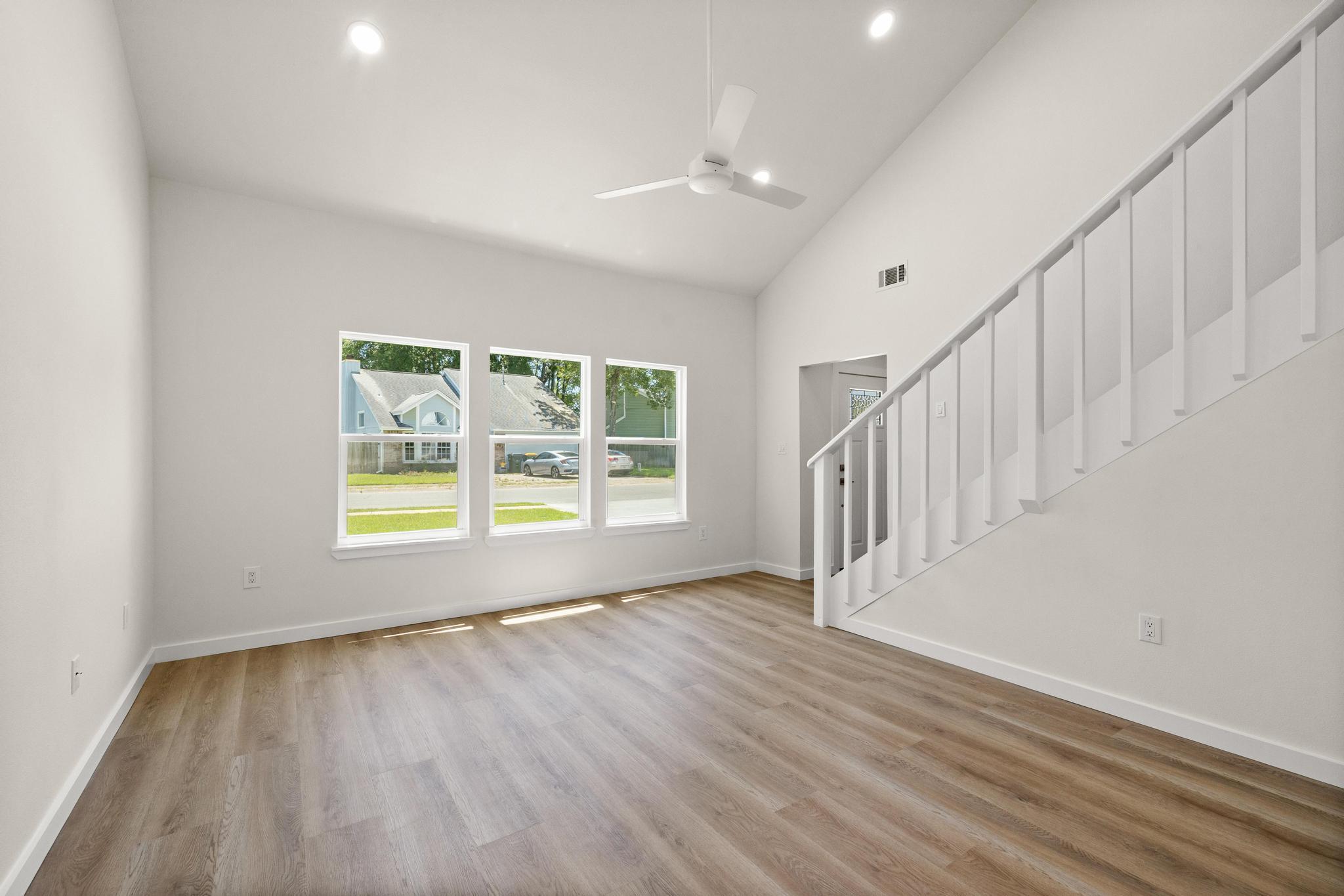 CANTERBURY WOODS 1ST ADDN - Residential