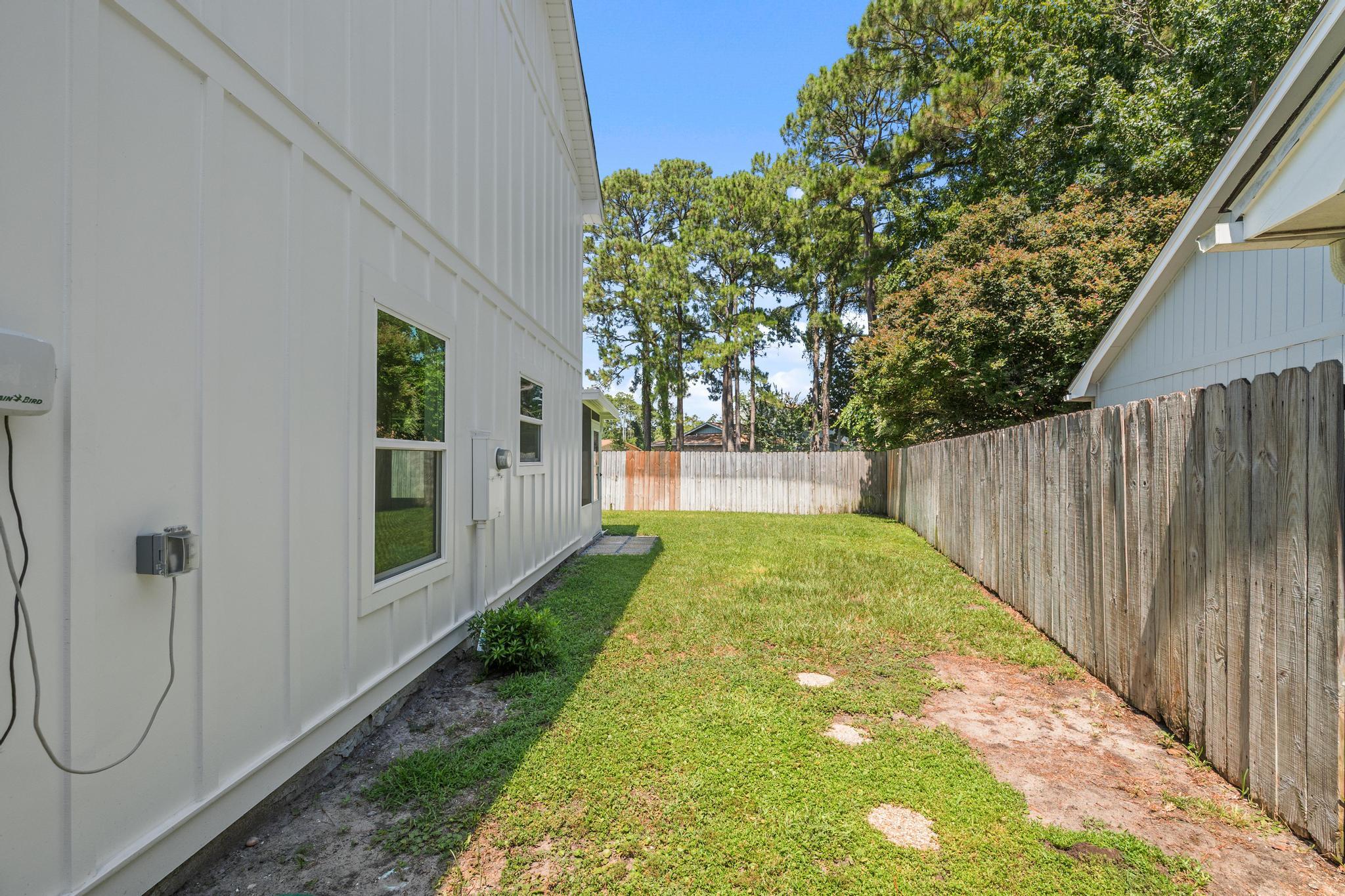 CANTERBURY WOODS 1ST ADDN - Residential