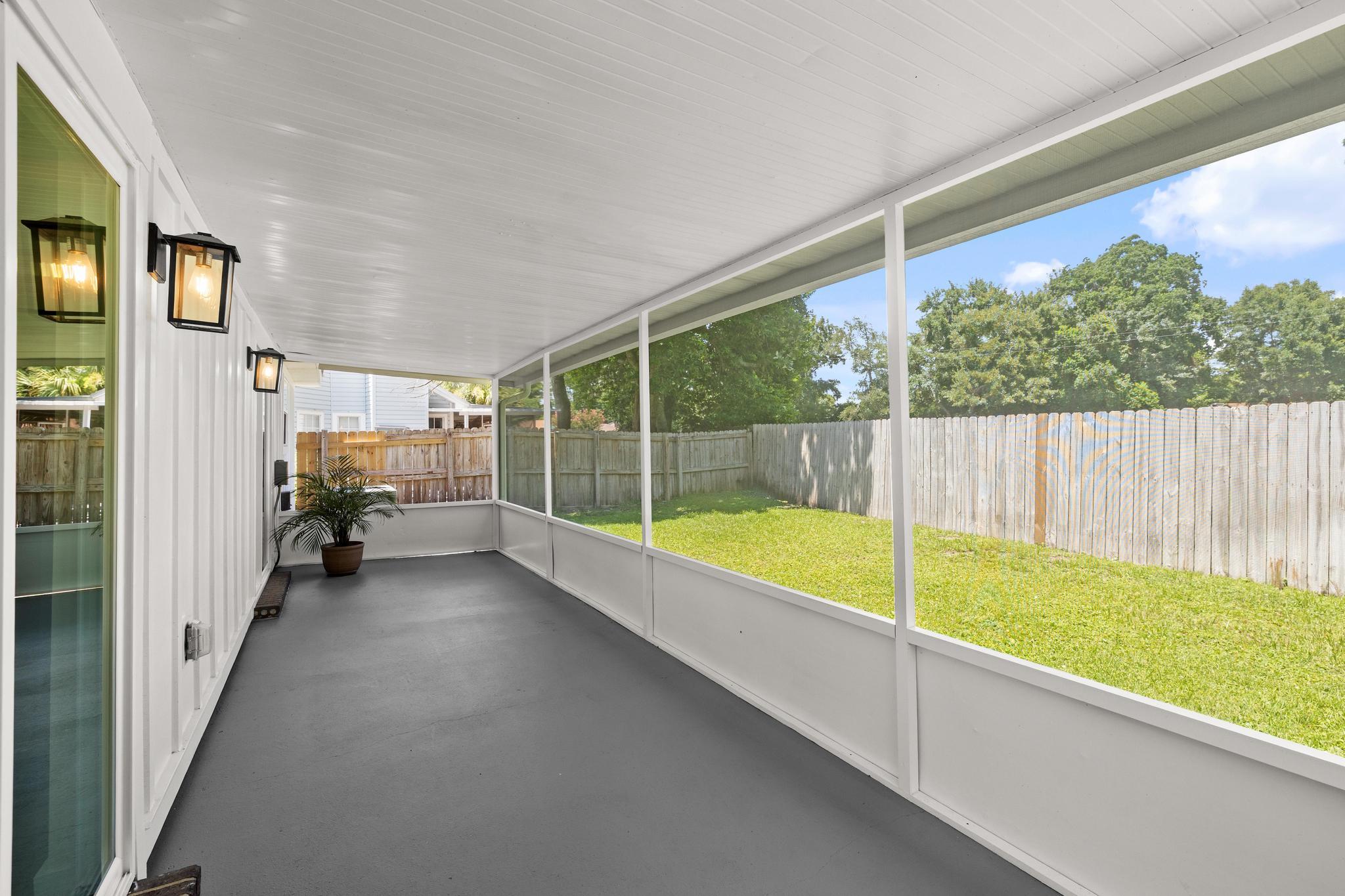 CANTERBURY WOODS 1ST ADDN - Residential