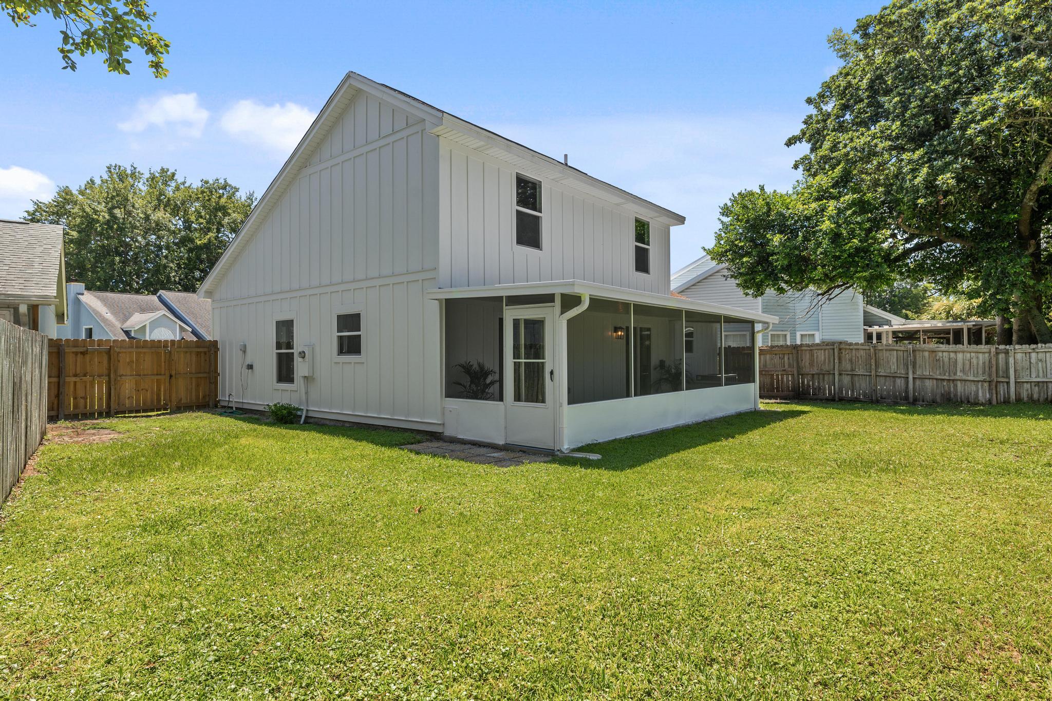 CANTERBURY WOODS 1ST ADDN - Residential