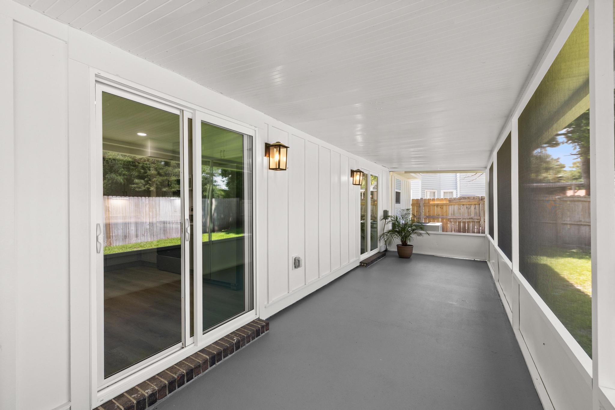 CANTERBURY WOODS 1ST ADDN - Residential