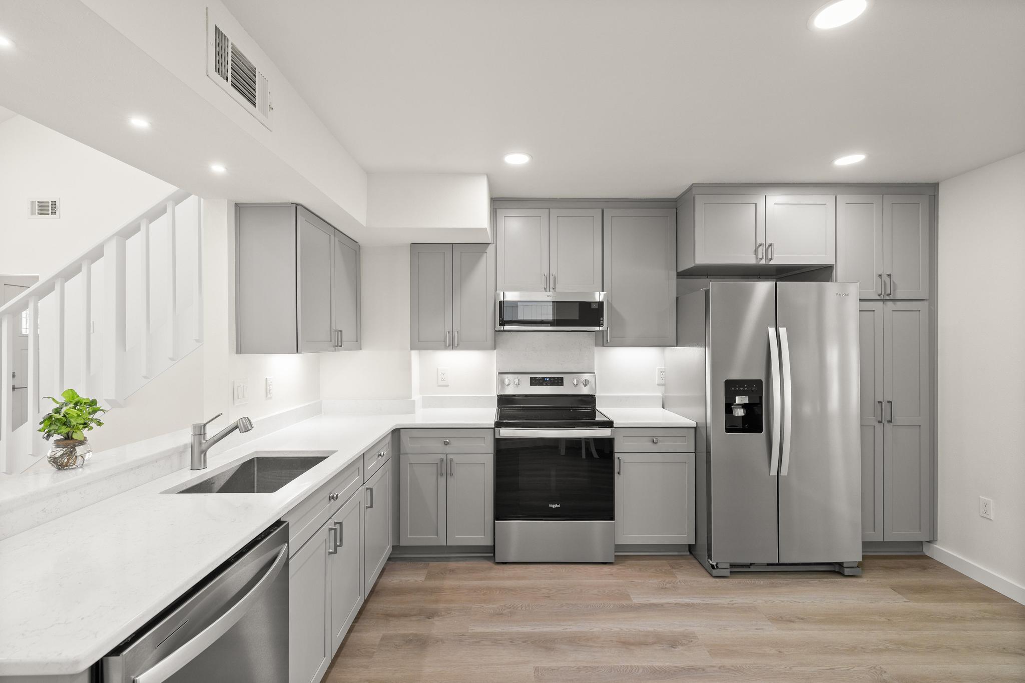 CANTERBURY WOODS 1ST ADDN - Residential