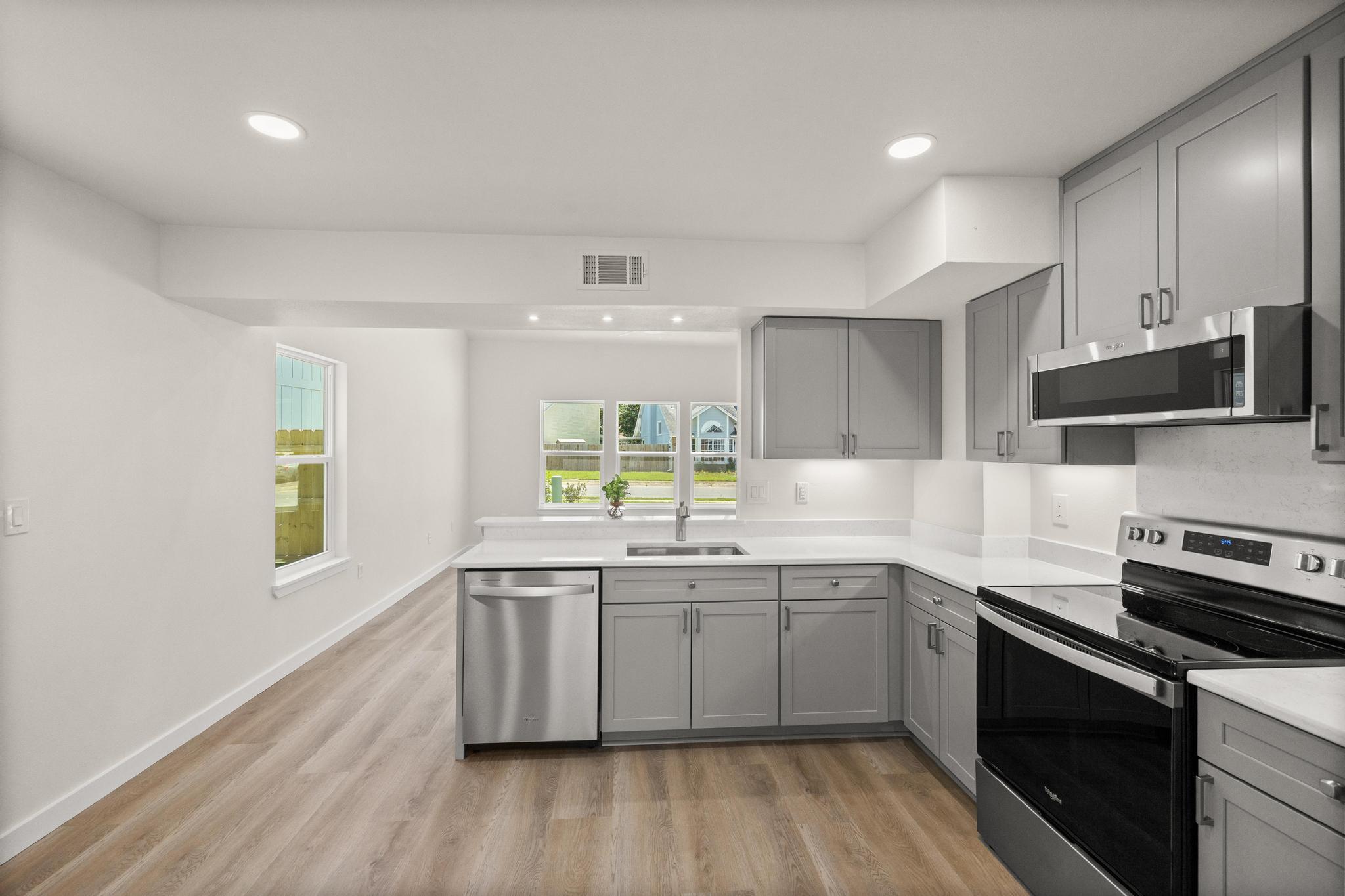 CANTERBURY WOODS 1ST ADDN - Residential