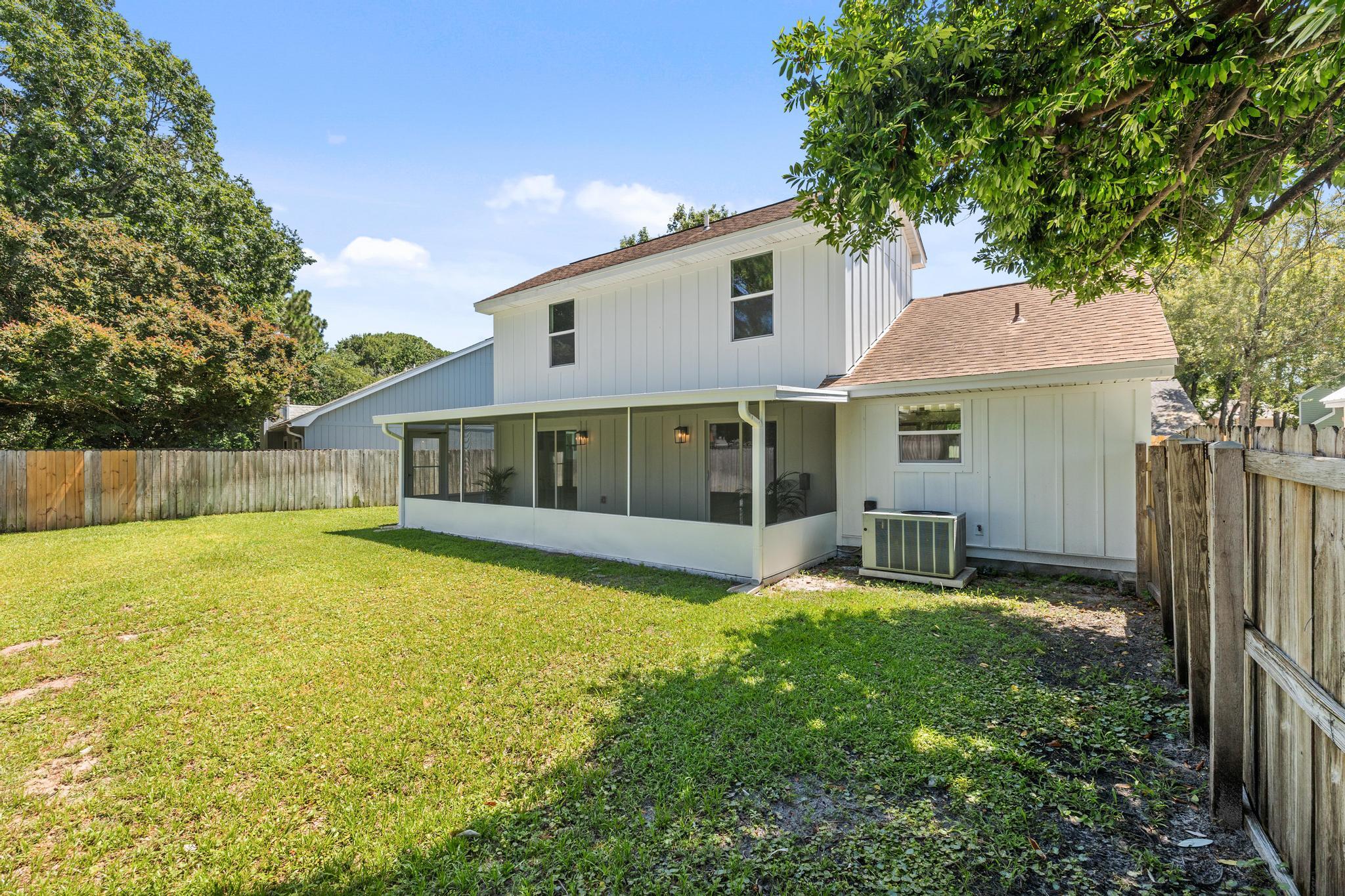 CANTERBURY WOODS 1ST ADDN - Residential