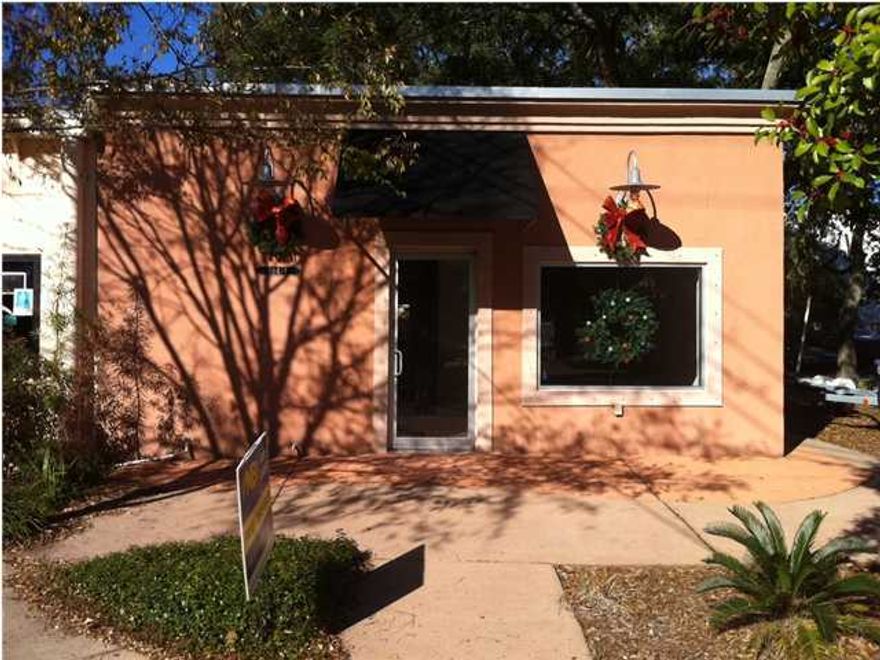 This 1,000 sf unit is is located right in the center of Historic Downtown Fort Walton Beach surrounded by thriving restaurants and businesses as well as plenty of public parking. The space is currently occupied by the healing clinic and can easily be converted to an office or retail space.