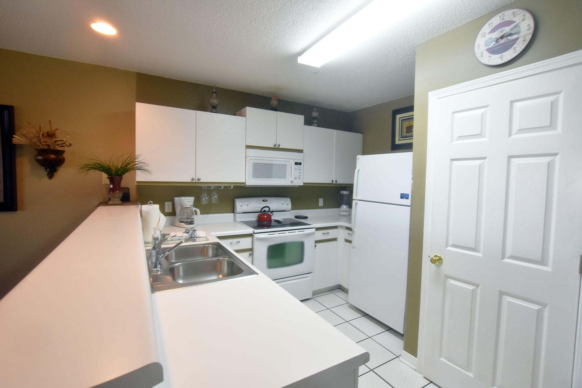 MARAVILLA CONDO 3 - Residential