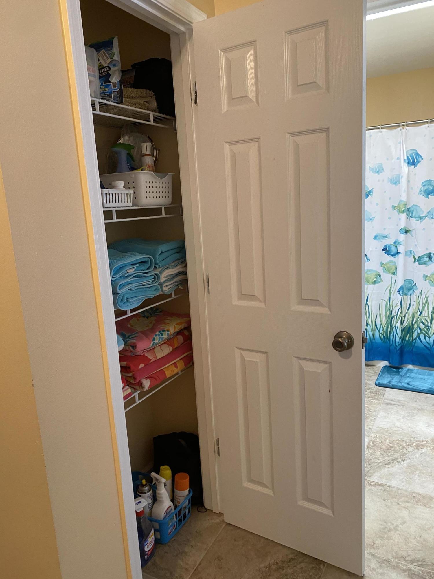 RIVIERA BEACH - Residential