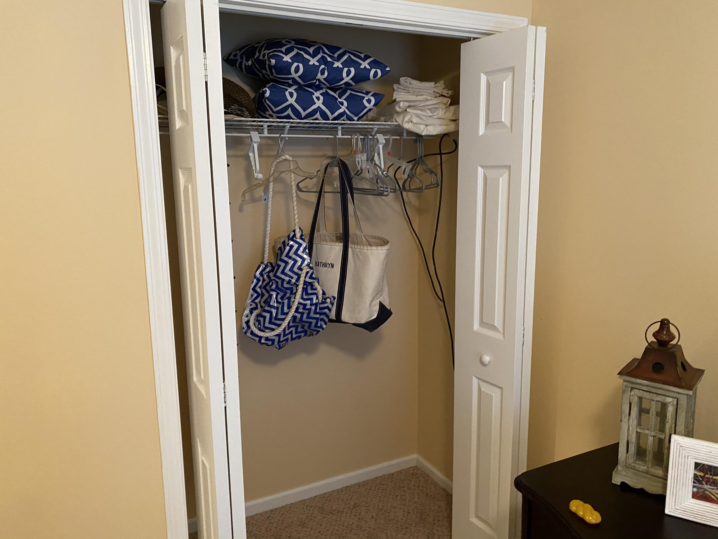 RIVIERA BEACH - Residential