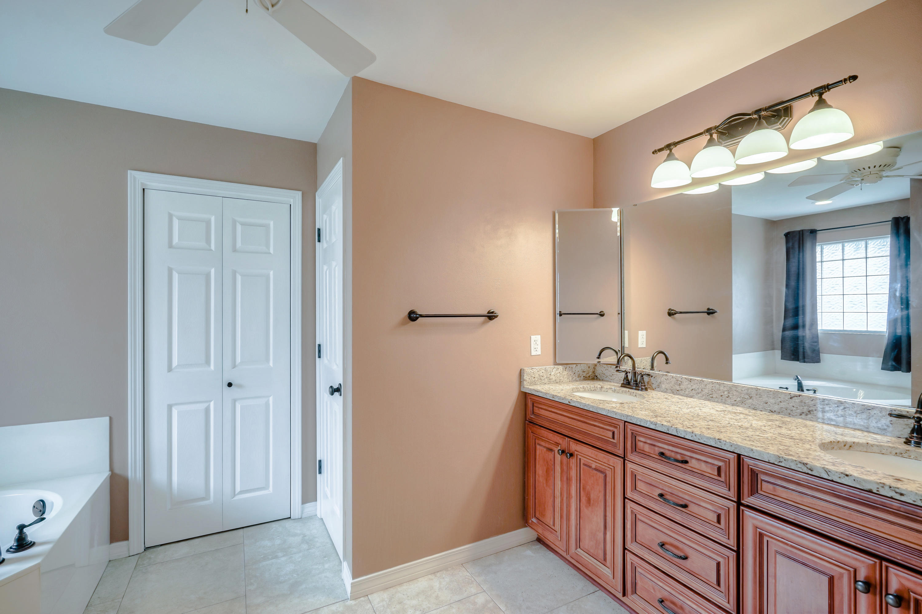 ROCKY BAYOU ESTATES 12A - Residential