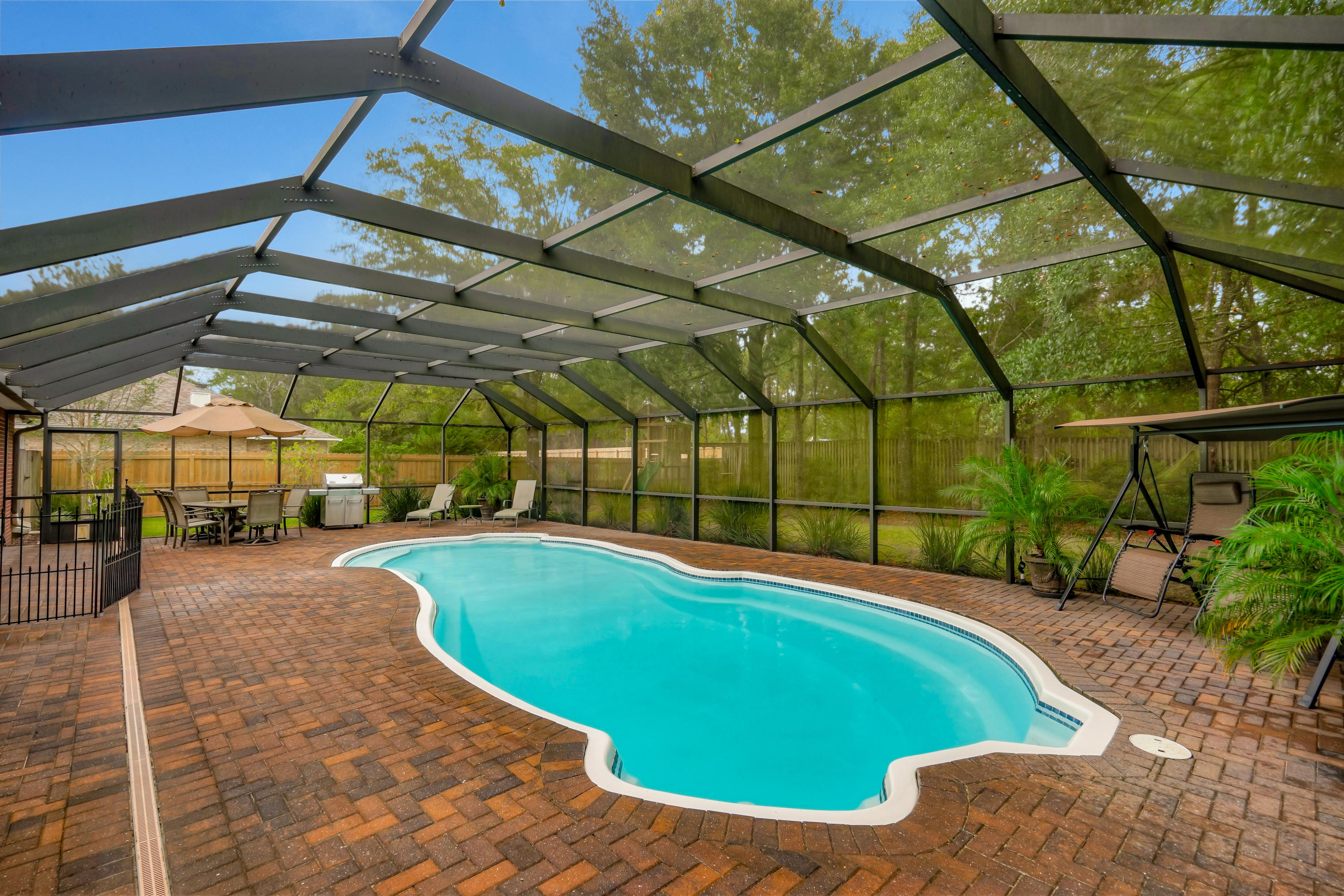 ROCKY BAYOU ESTATES 12A - Residential