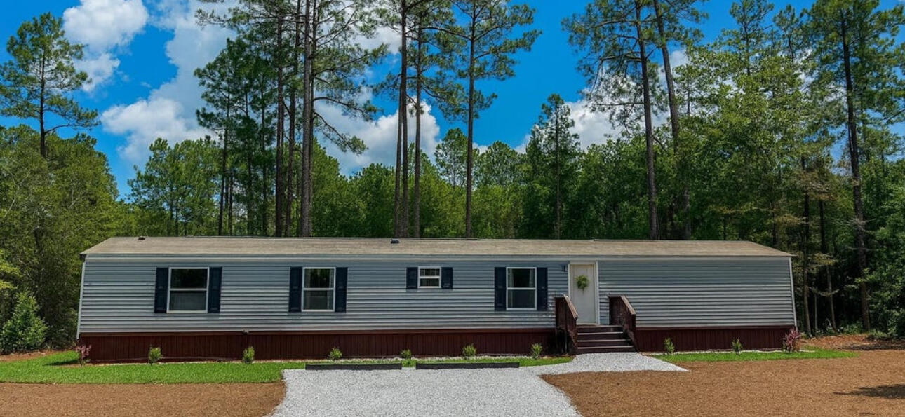 OAKWOOD LAKES ESTATES - Residential