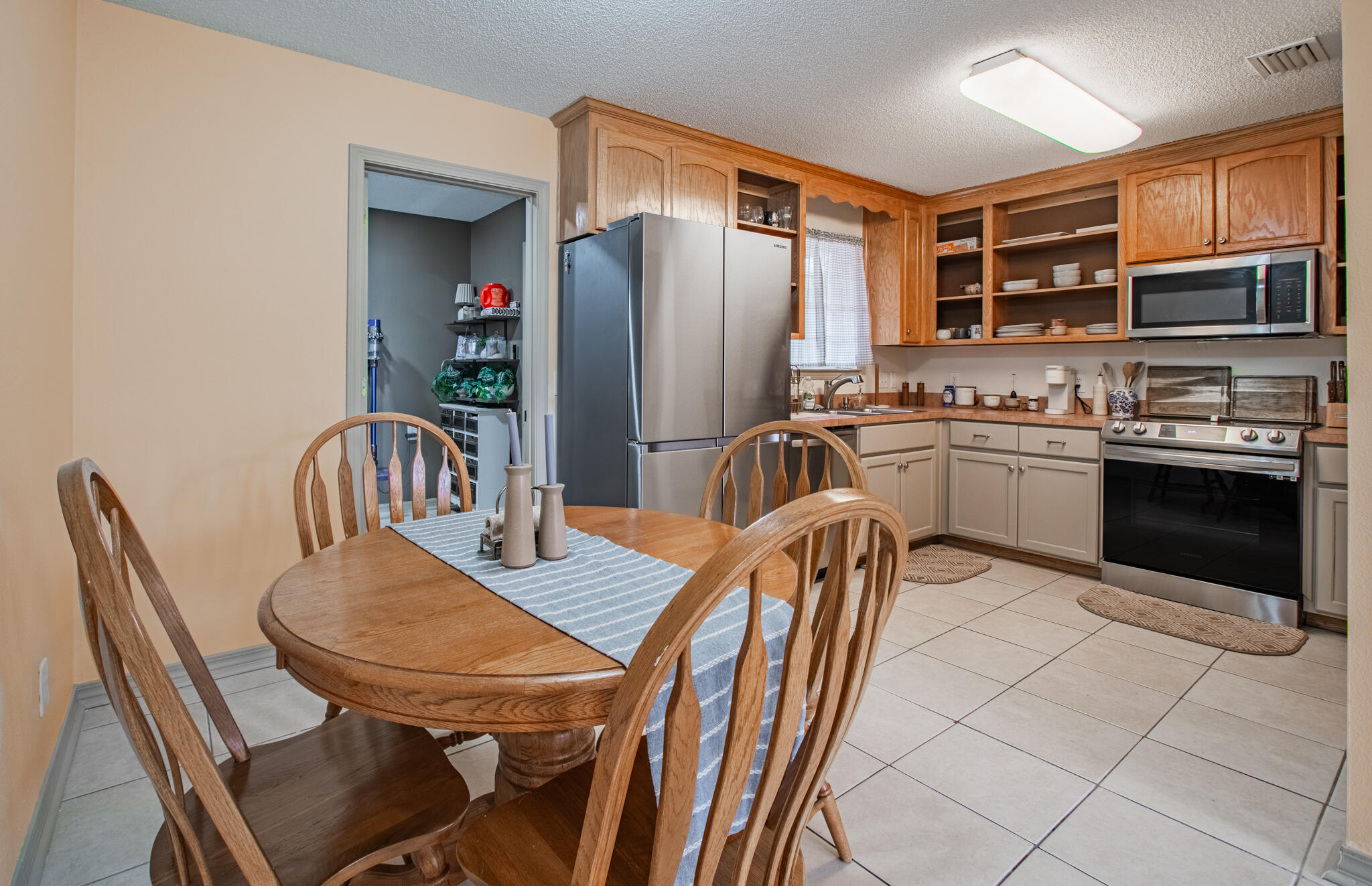 Santa Villa 5 - Residential