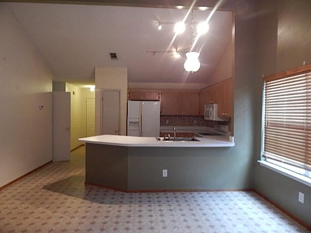 WILLOW BEND - Residential Lease