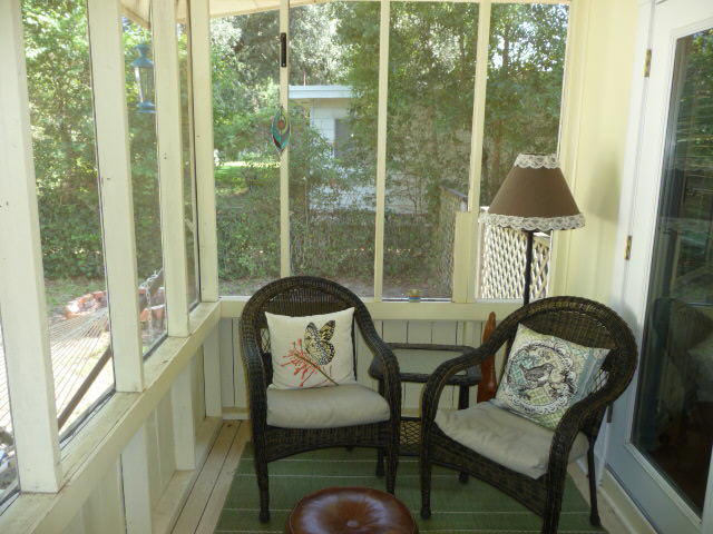 MEIGS S/D NICEVILLE LOT 14 BLK 1 - Residential