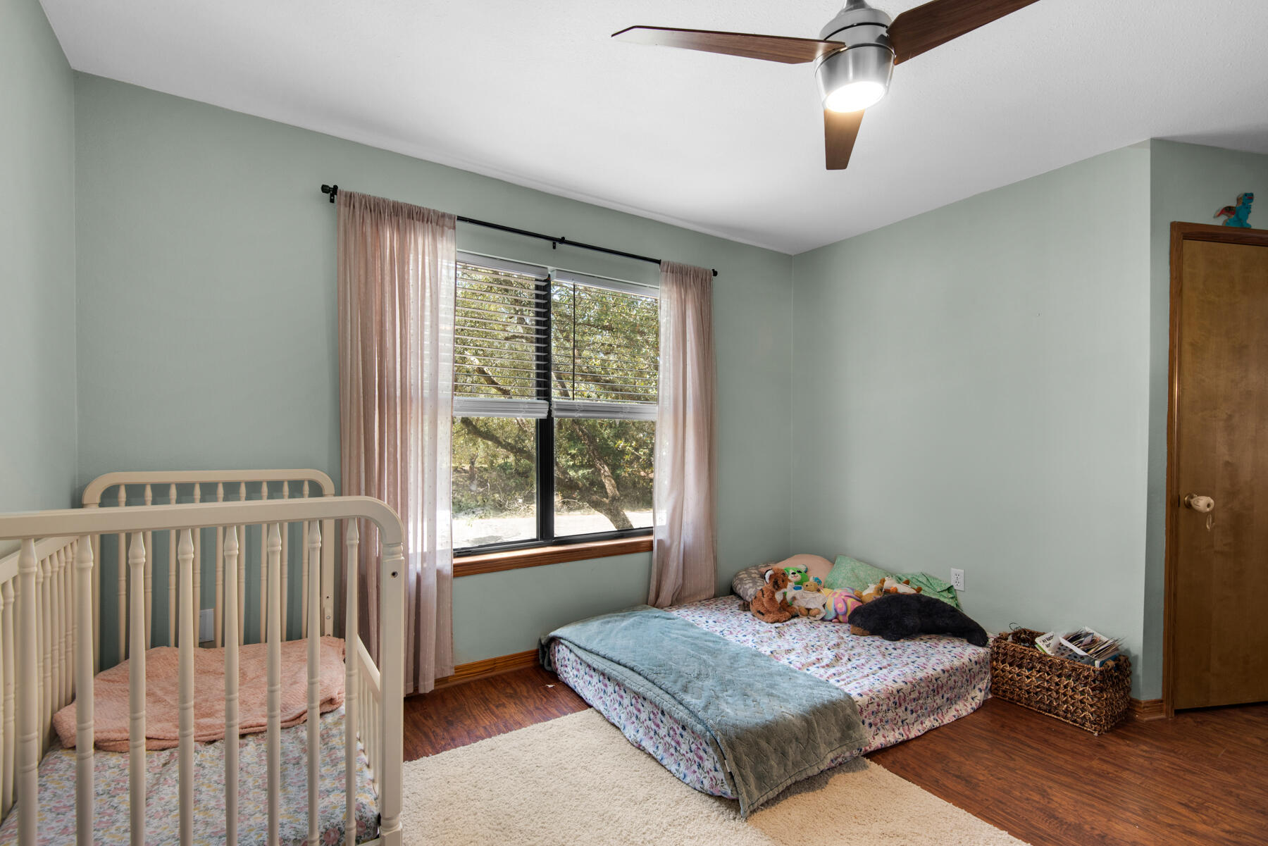 MOONEYS NORTH S/D - Residential