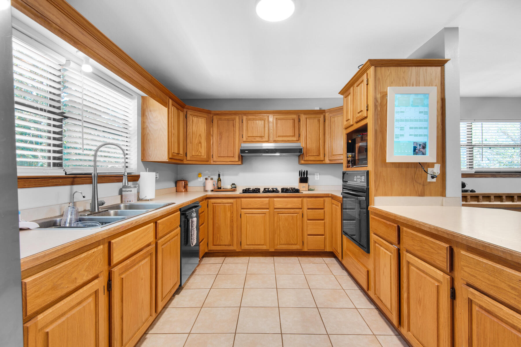 MOONEYS NORTH S/D - Residential