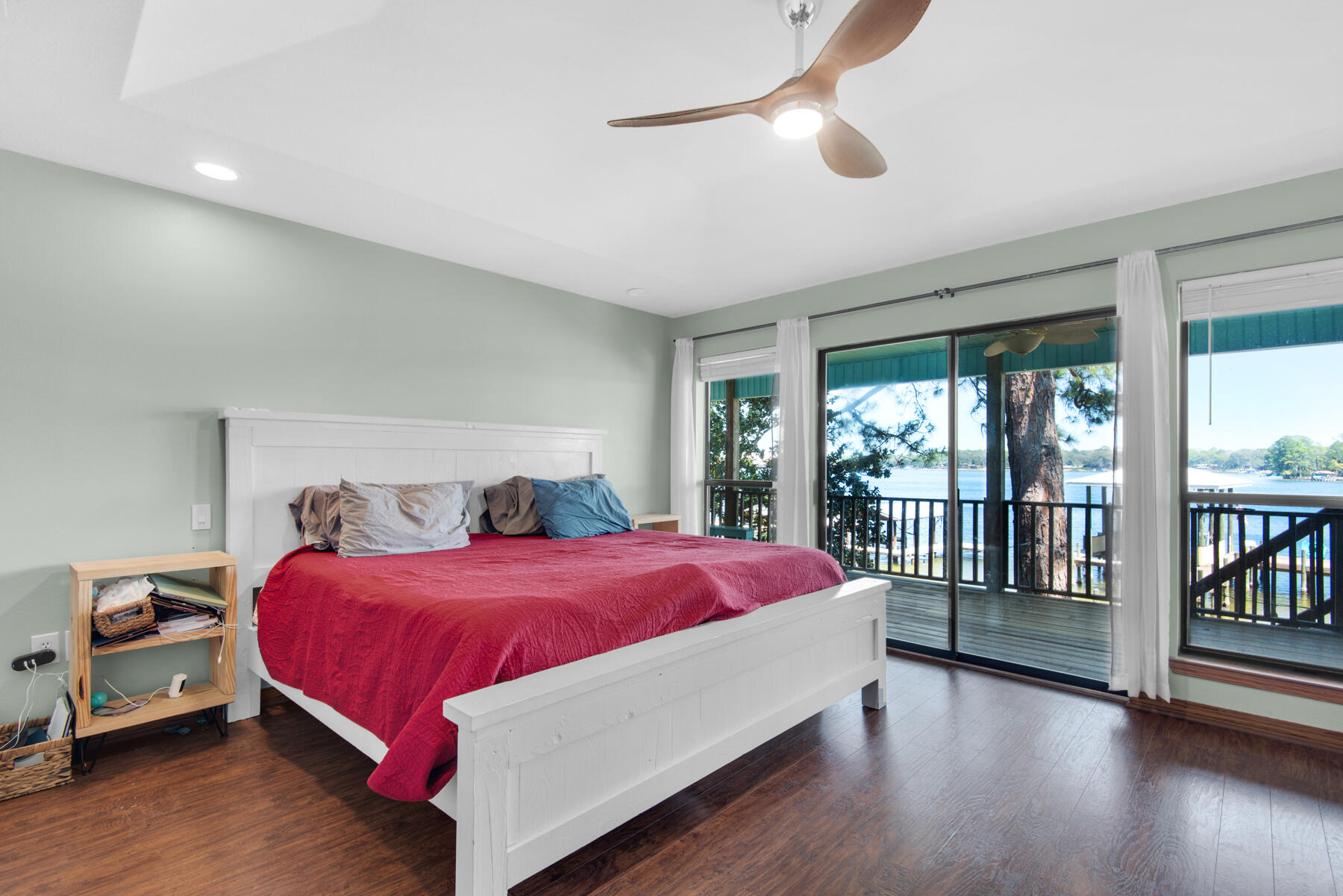 MOONEYS NORTH S/D - Residential