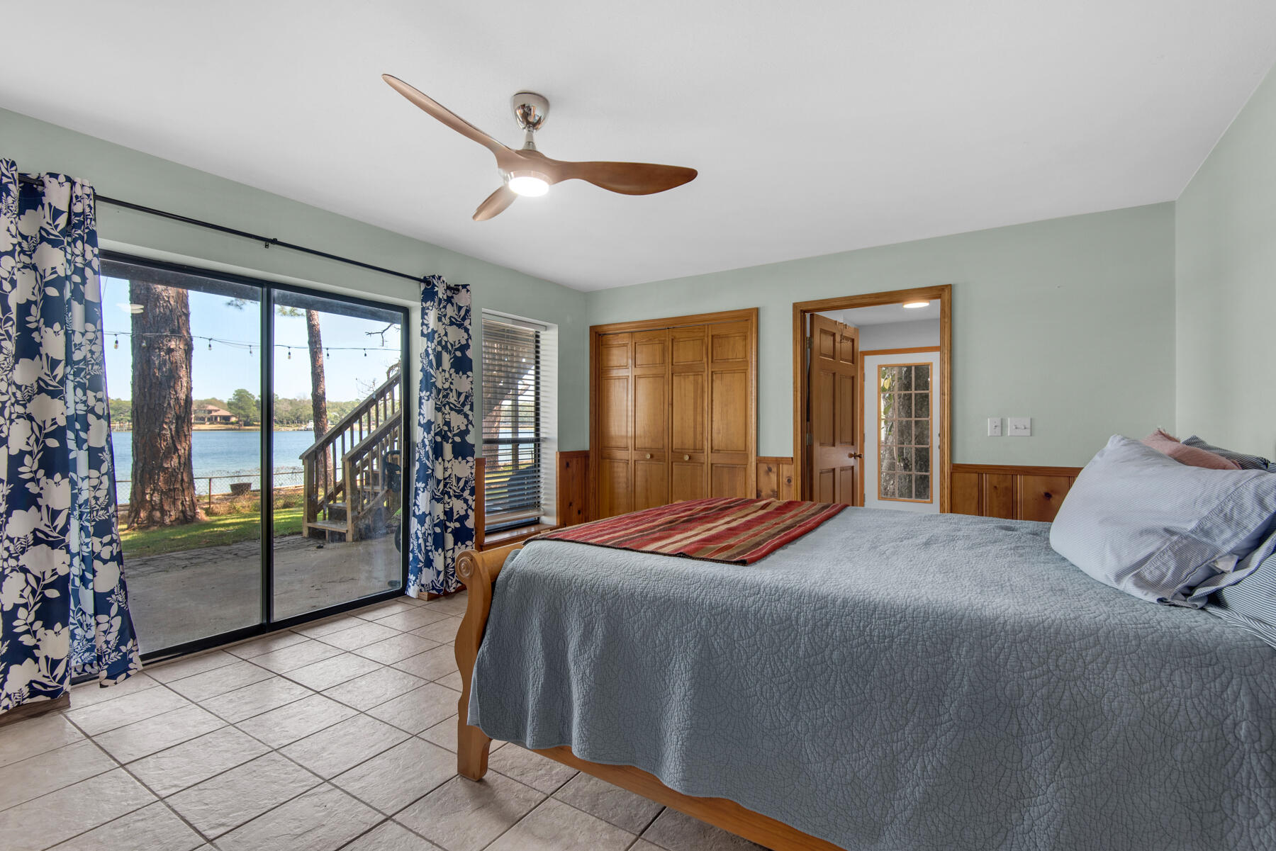 MOONEYS NORTH S/D - Residential