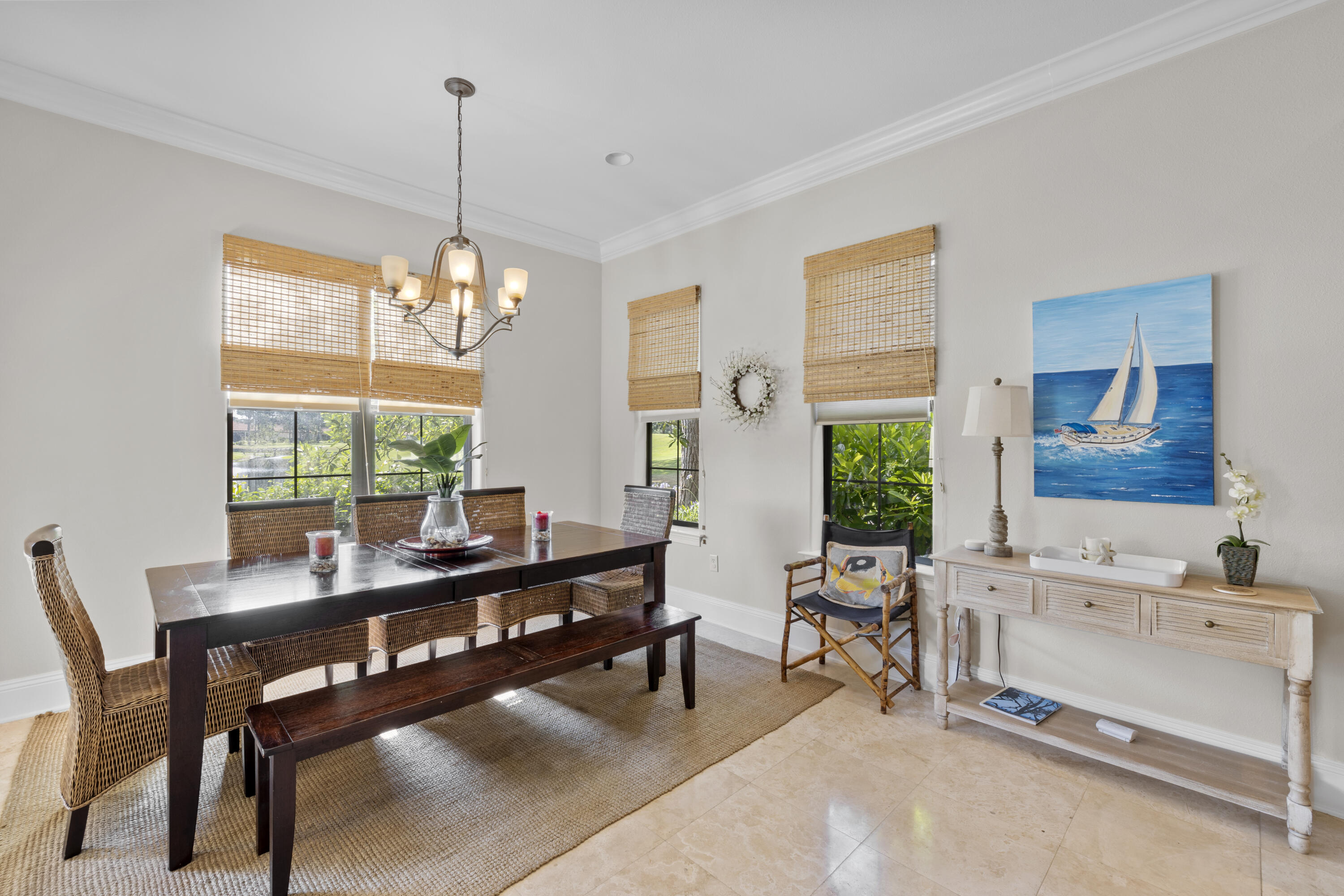 VILLA LAGO - Residential