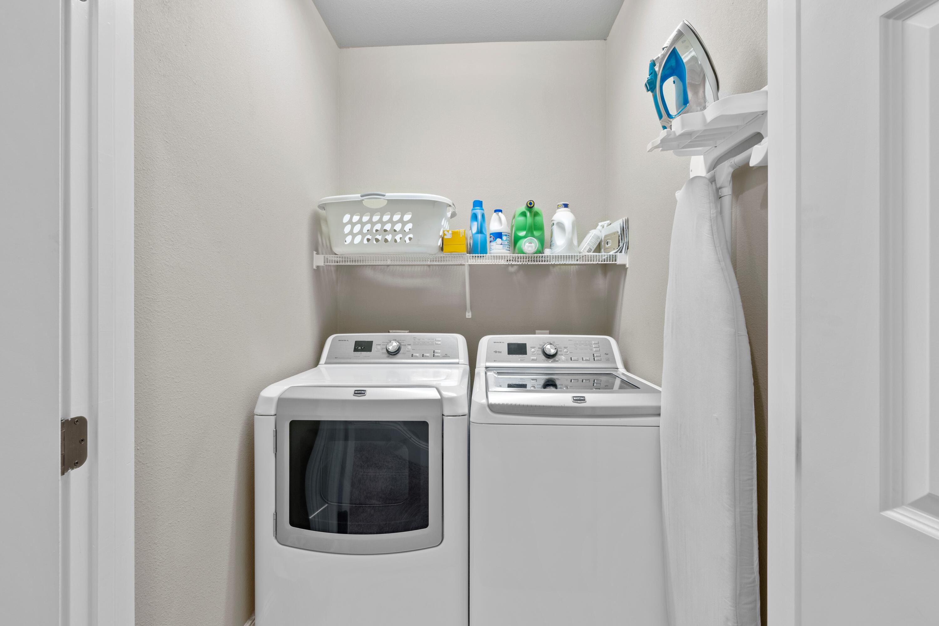 VILLA LAGO - Residential