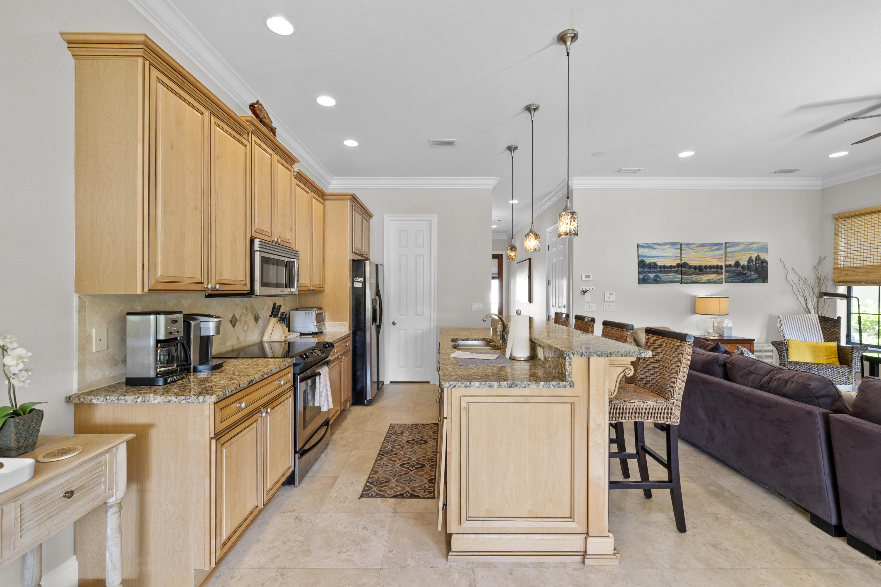 VILLA LAGO - Residential