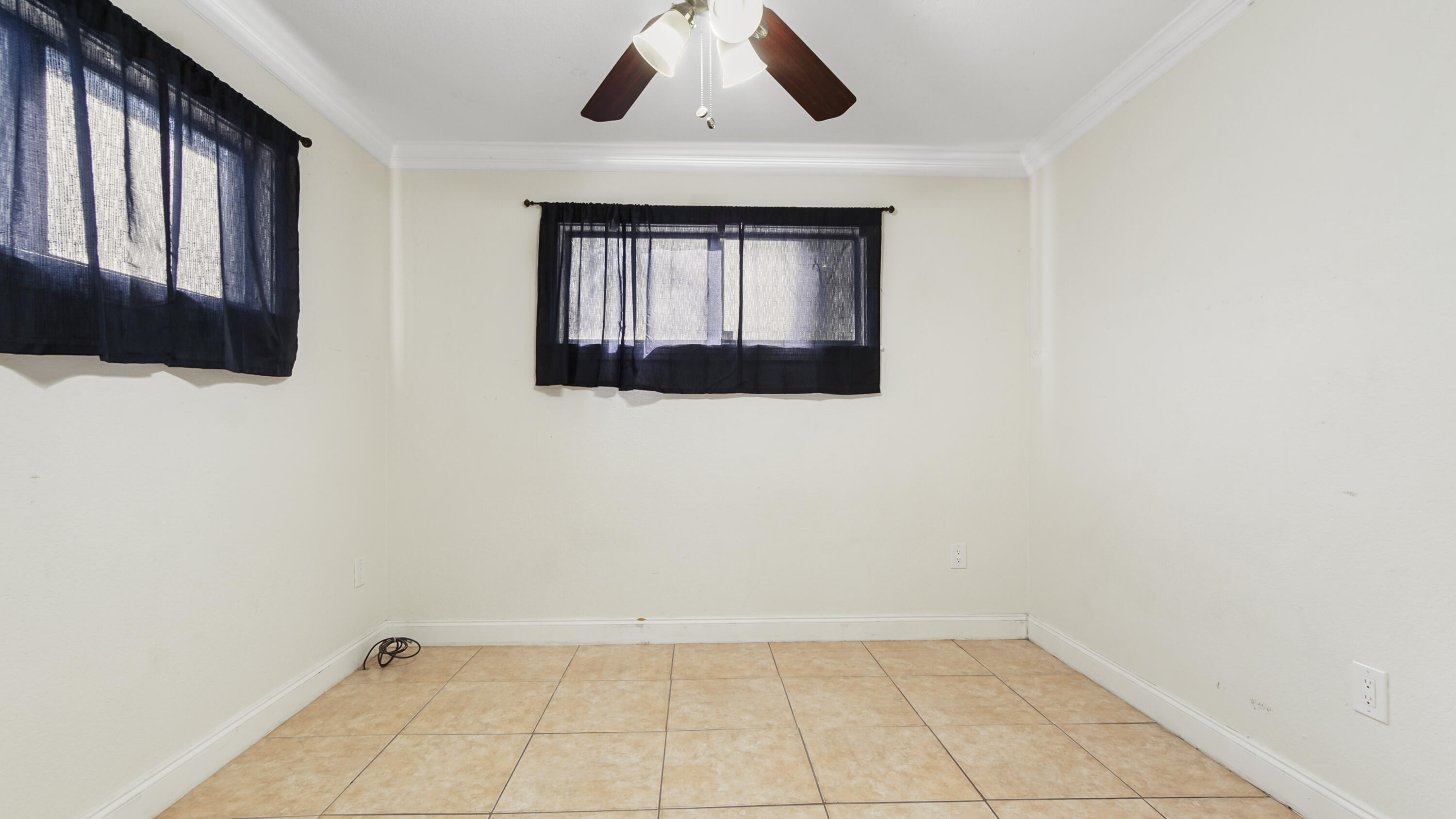 TOWN OF SANTA ROSA - Residential