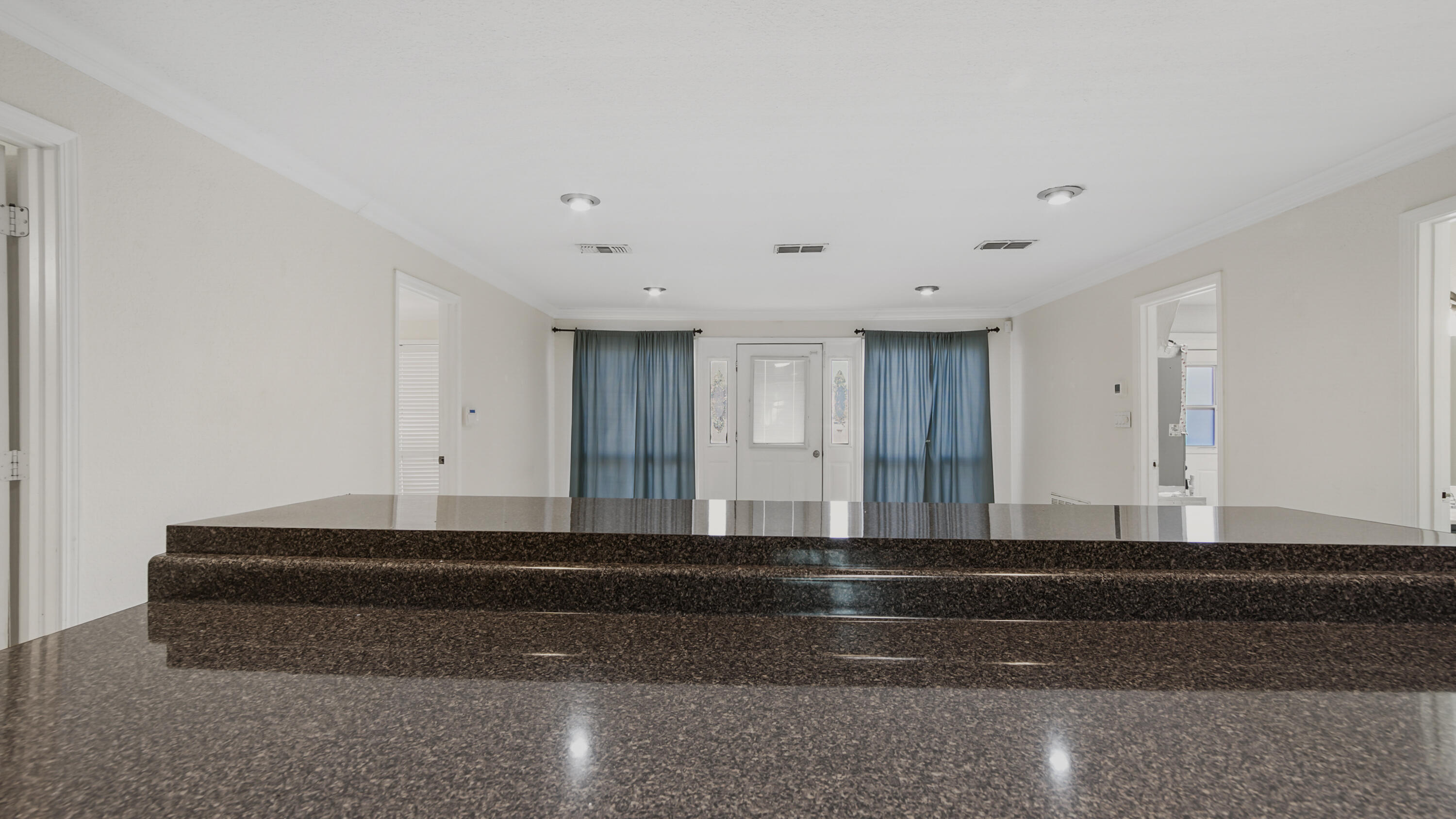 TOWN OF SANTA ROSA - Residential