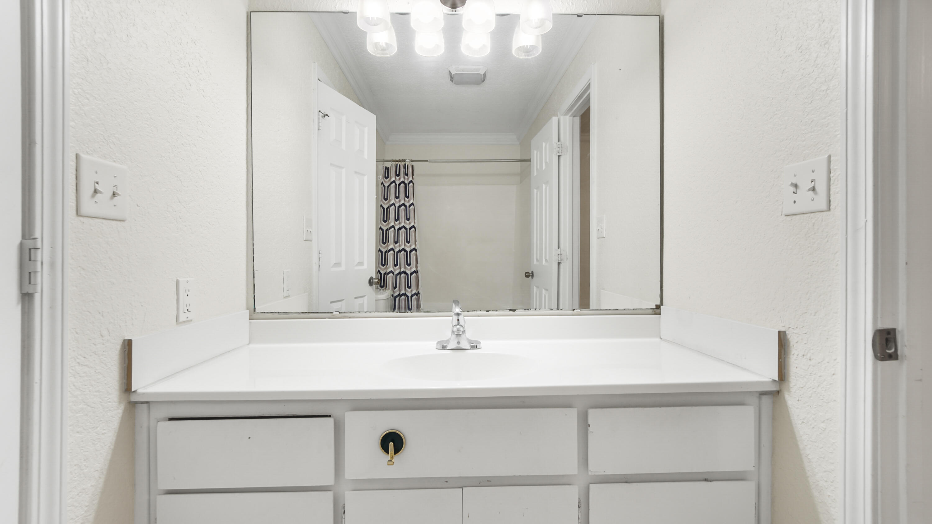 TOWN OF SANTA ROSA - Residential