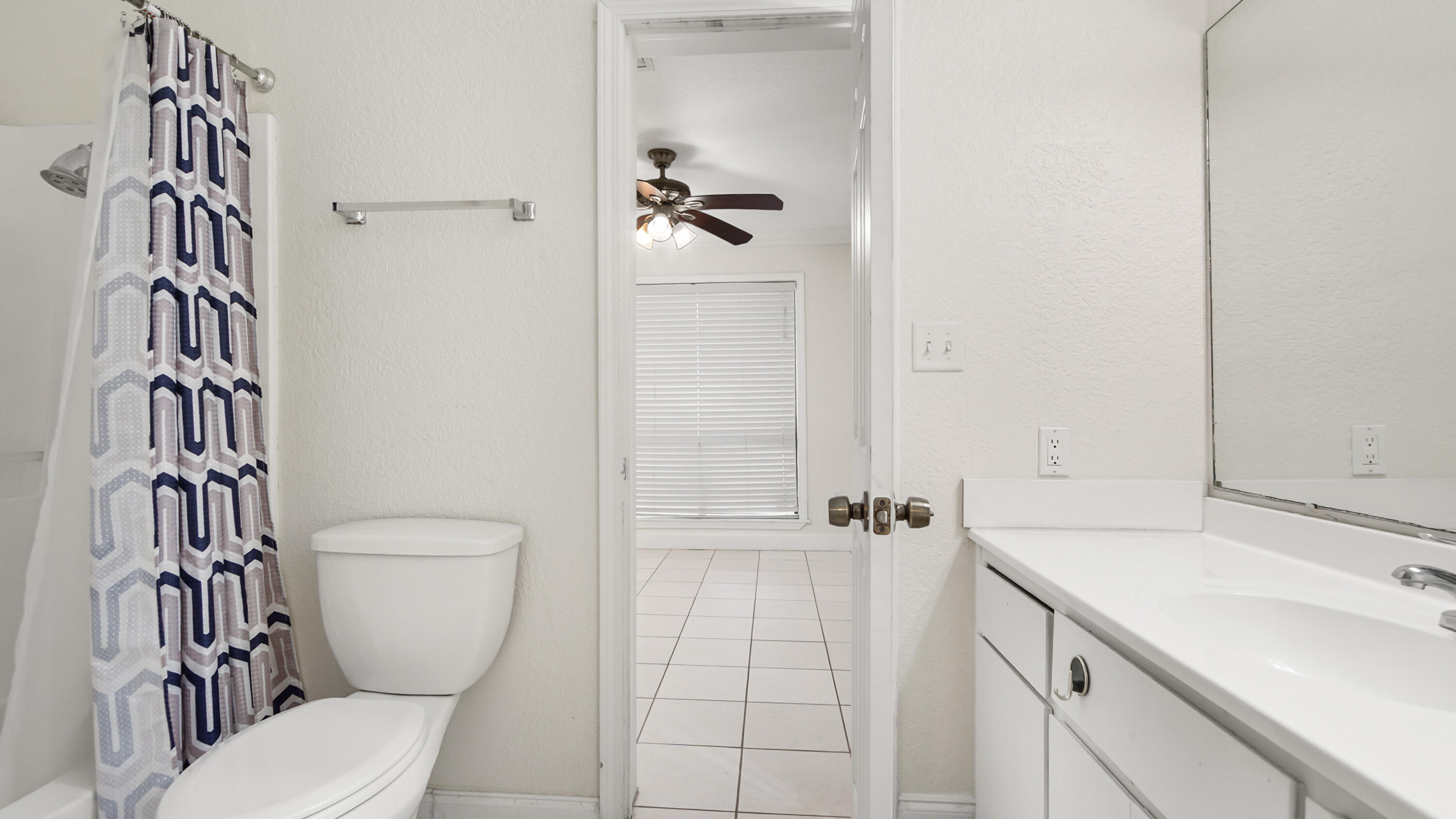 TOWN OF SANTA ROSA - Residential