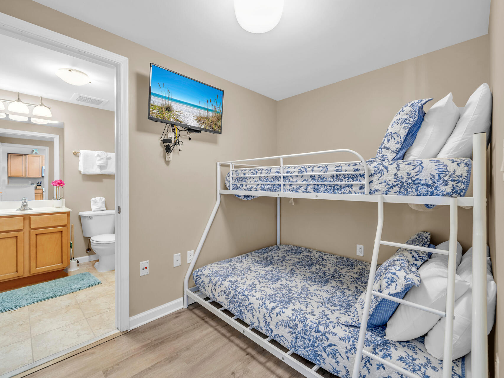 THE PALMS OF DESTIN - Residential