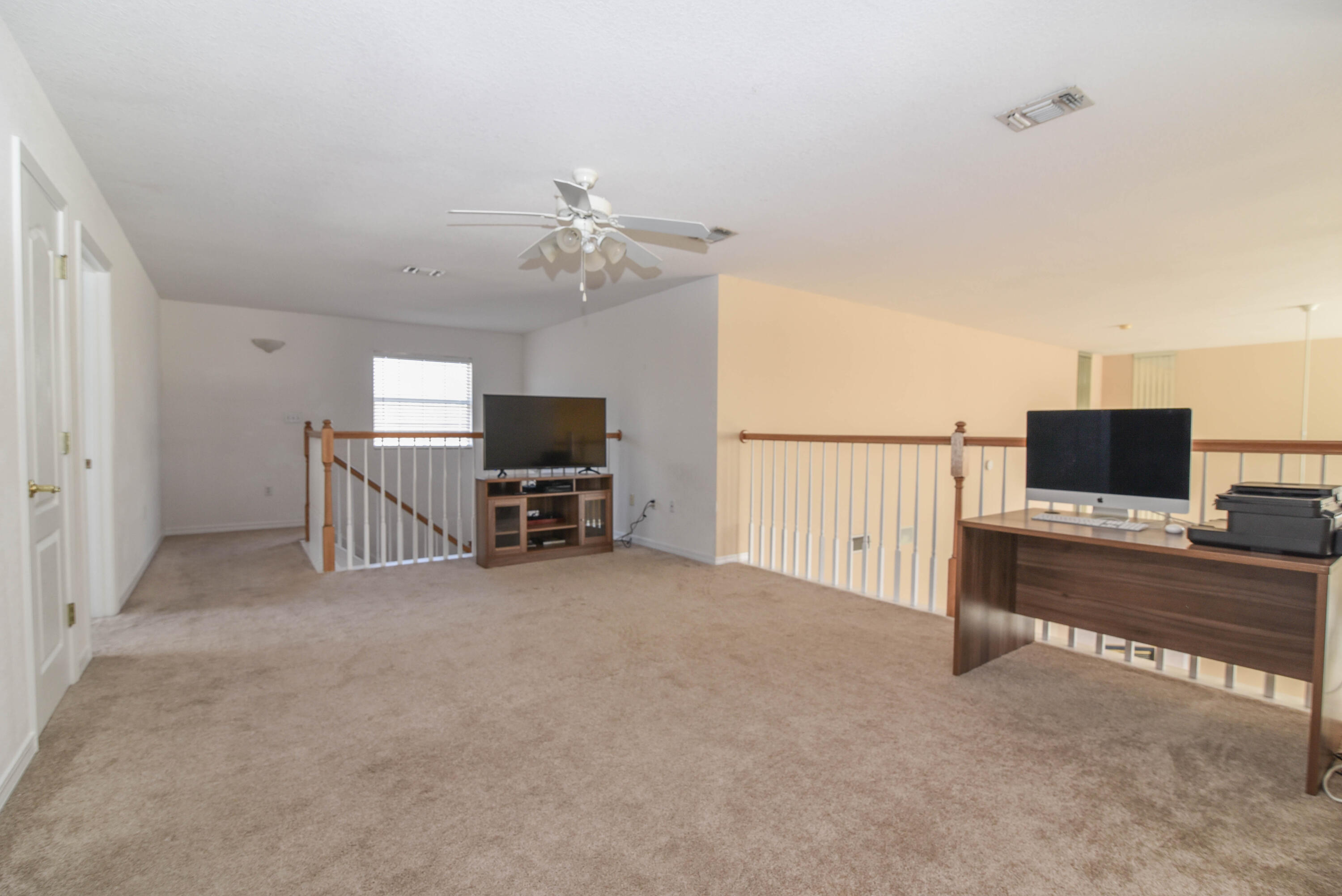 EMERALD LAKES PH 1 - Residential