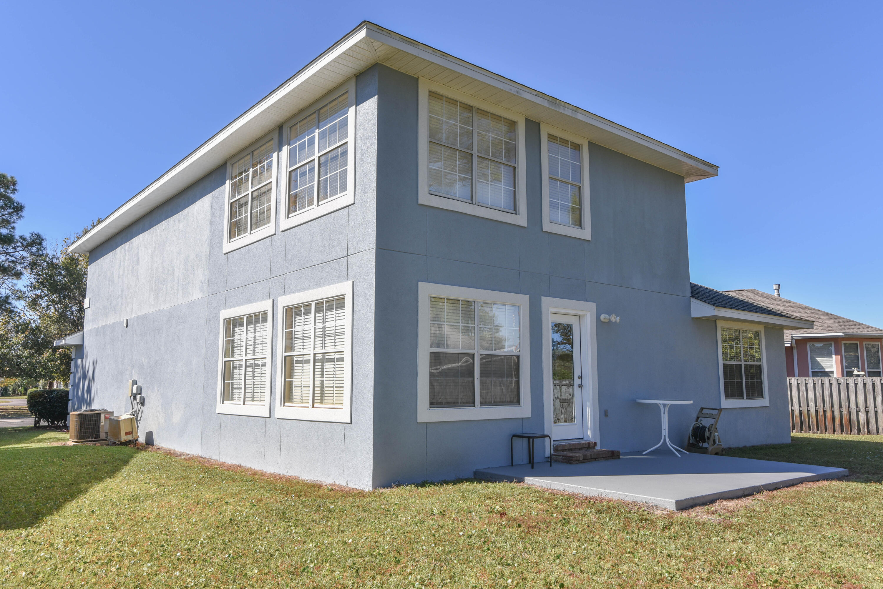 EMERALD LAKES PH 1 - Residential