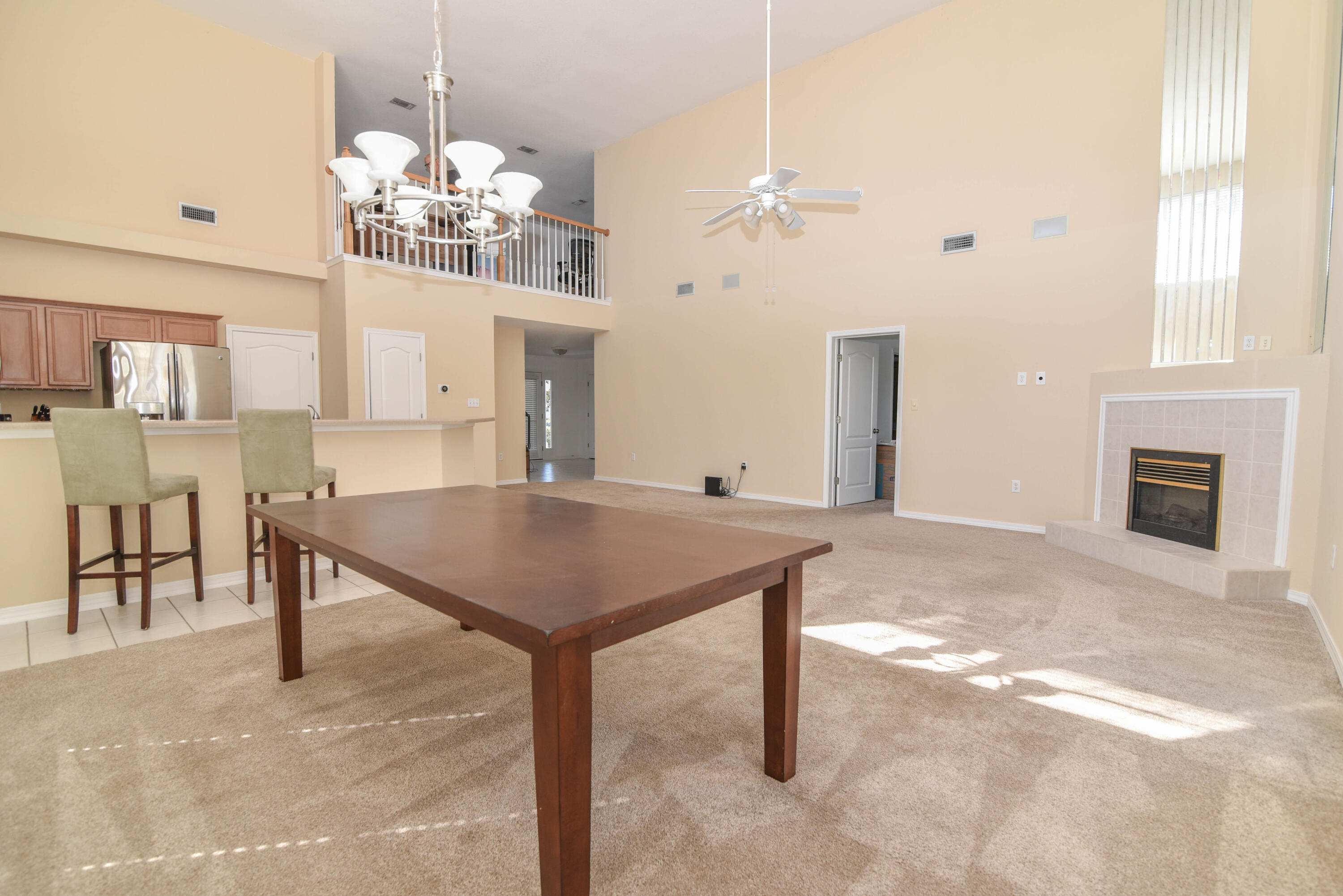 EMERALD LAKES PH 1 - Residential